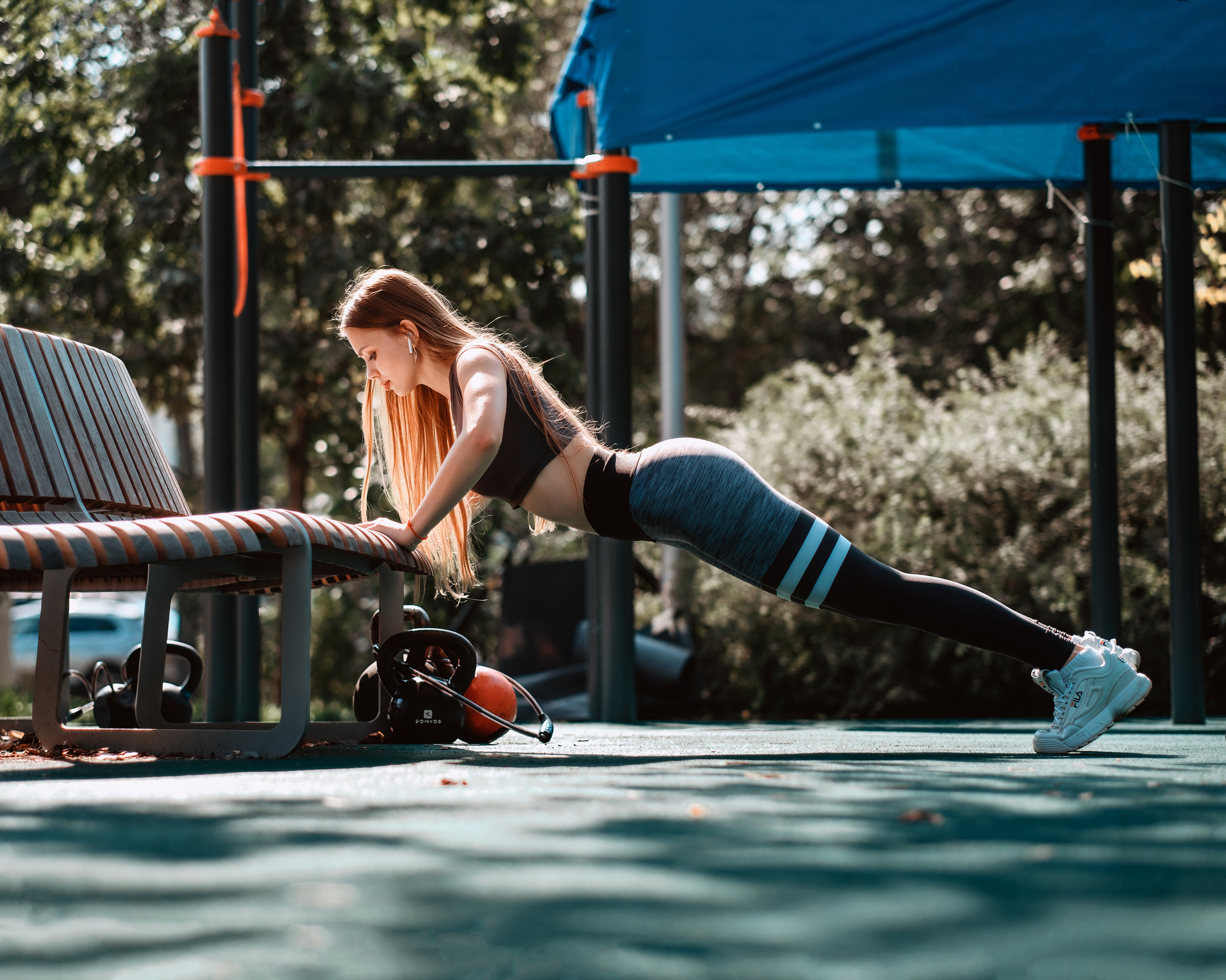 Качалка в «Лужниках». Портретная фотосъемка в Москве. Фотограф Алексей Афанасьев