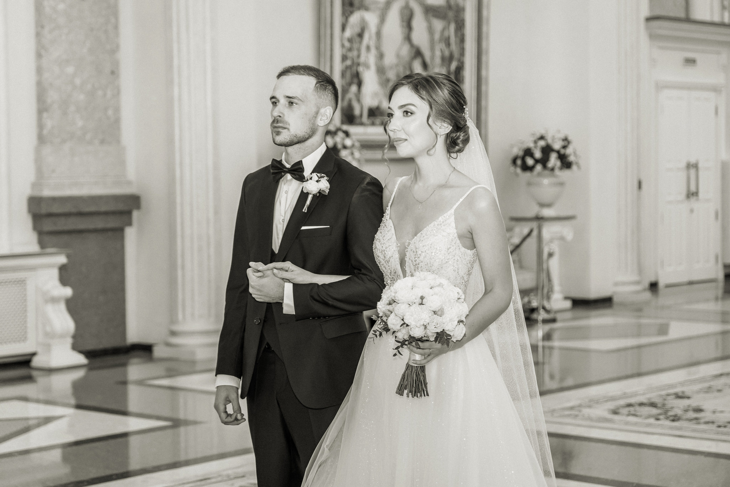 Свадебная прогулка Екатерины и Евгения. Свадебная фотография. Арина Рубах