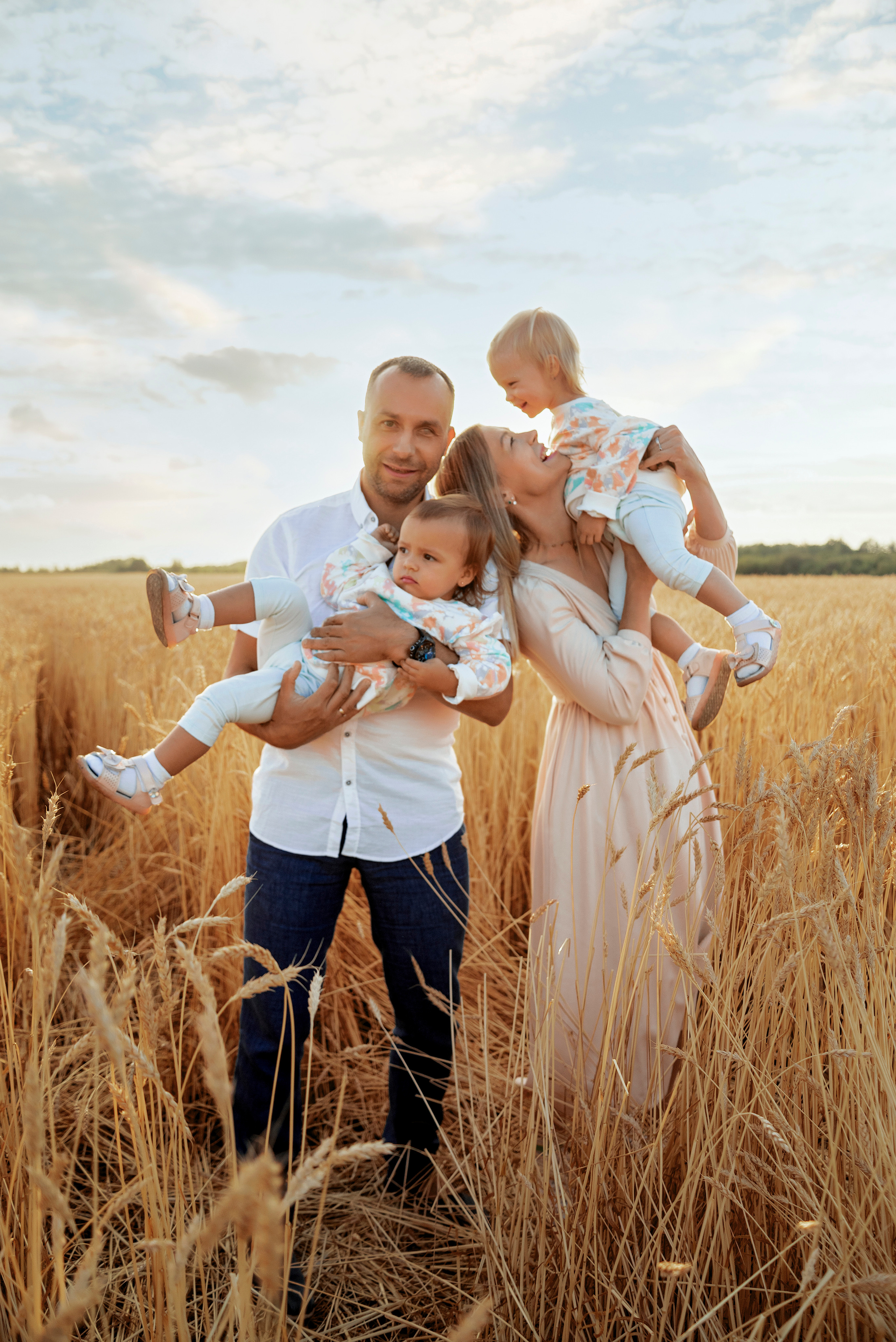 Пшеничное поле. Ирина Федорив, фотограф Москва