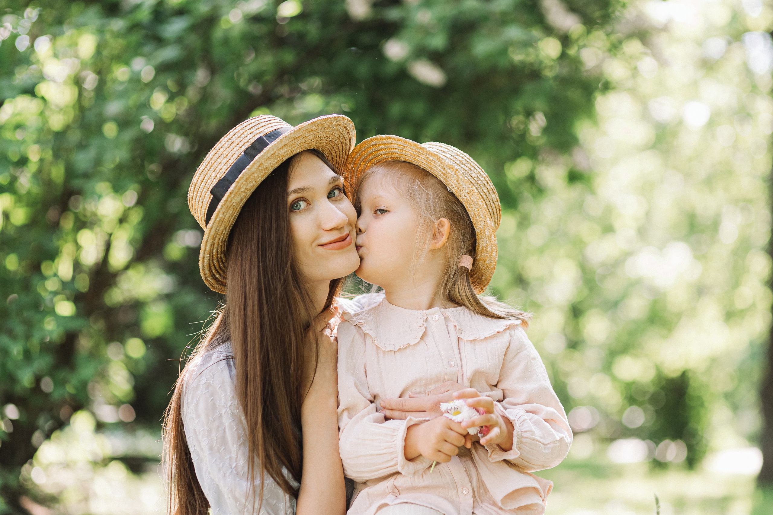 Мама и дочь. Портретный и семейный фотограф в Минске