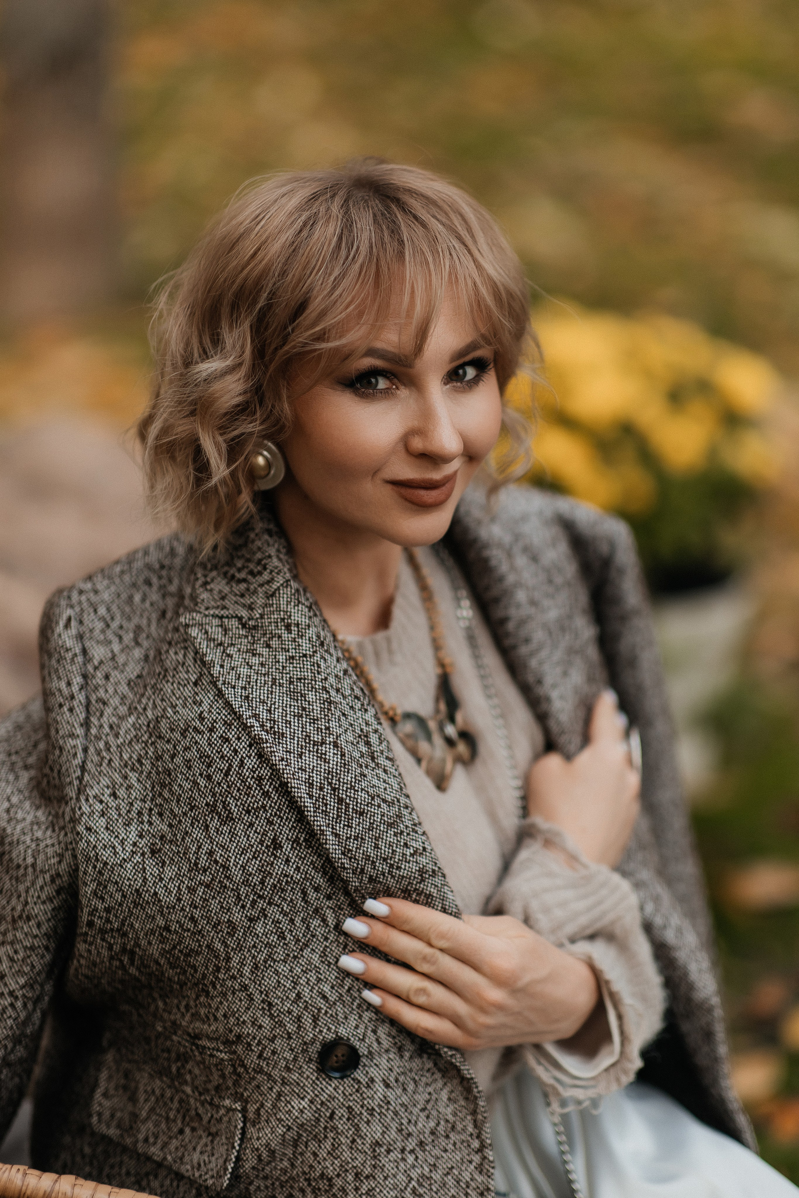 Маша и осень