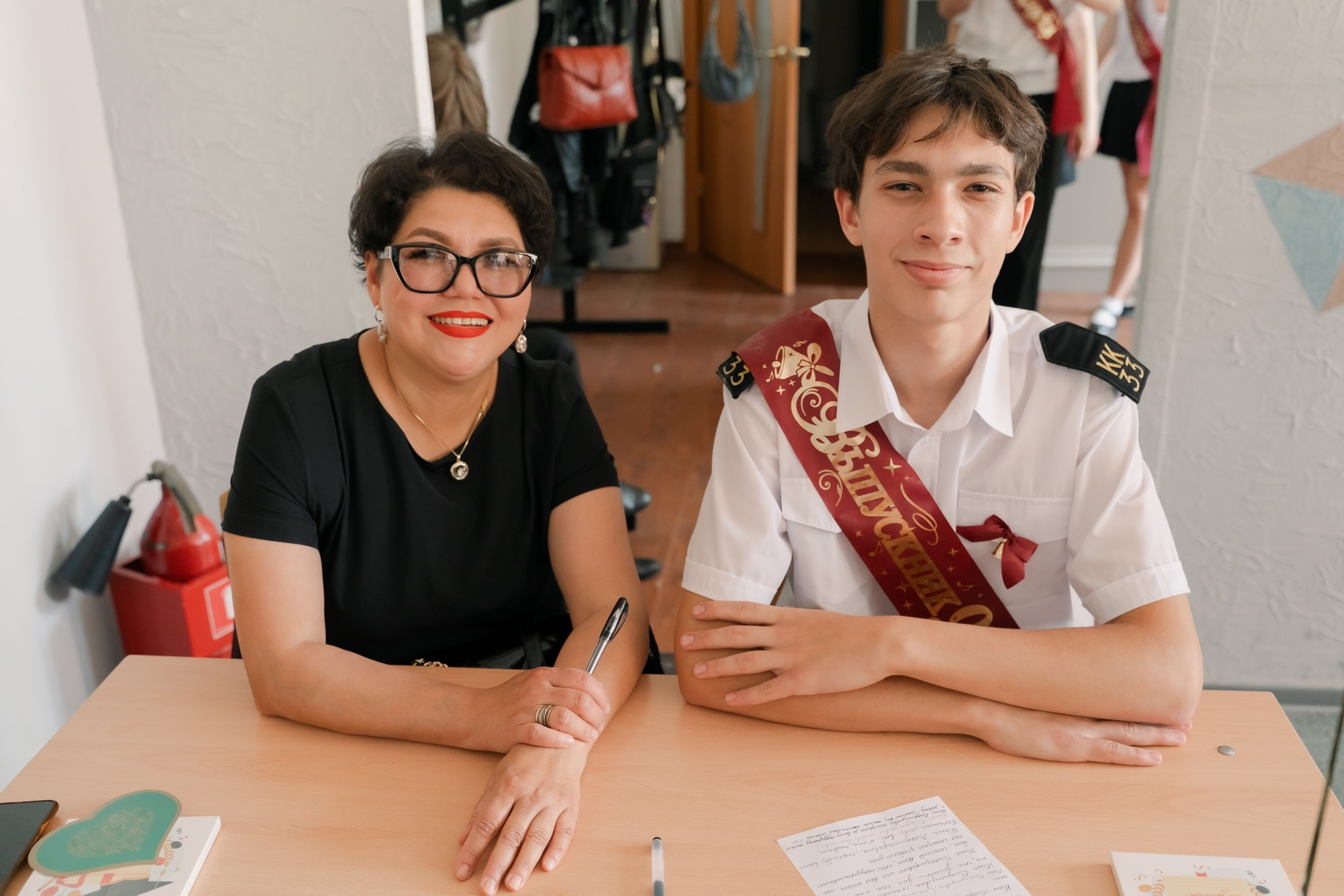 9 класс 33 школа. Выпускные альбомы Натальи Бутко: Новороссийск, Анапа, Геленджик