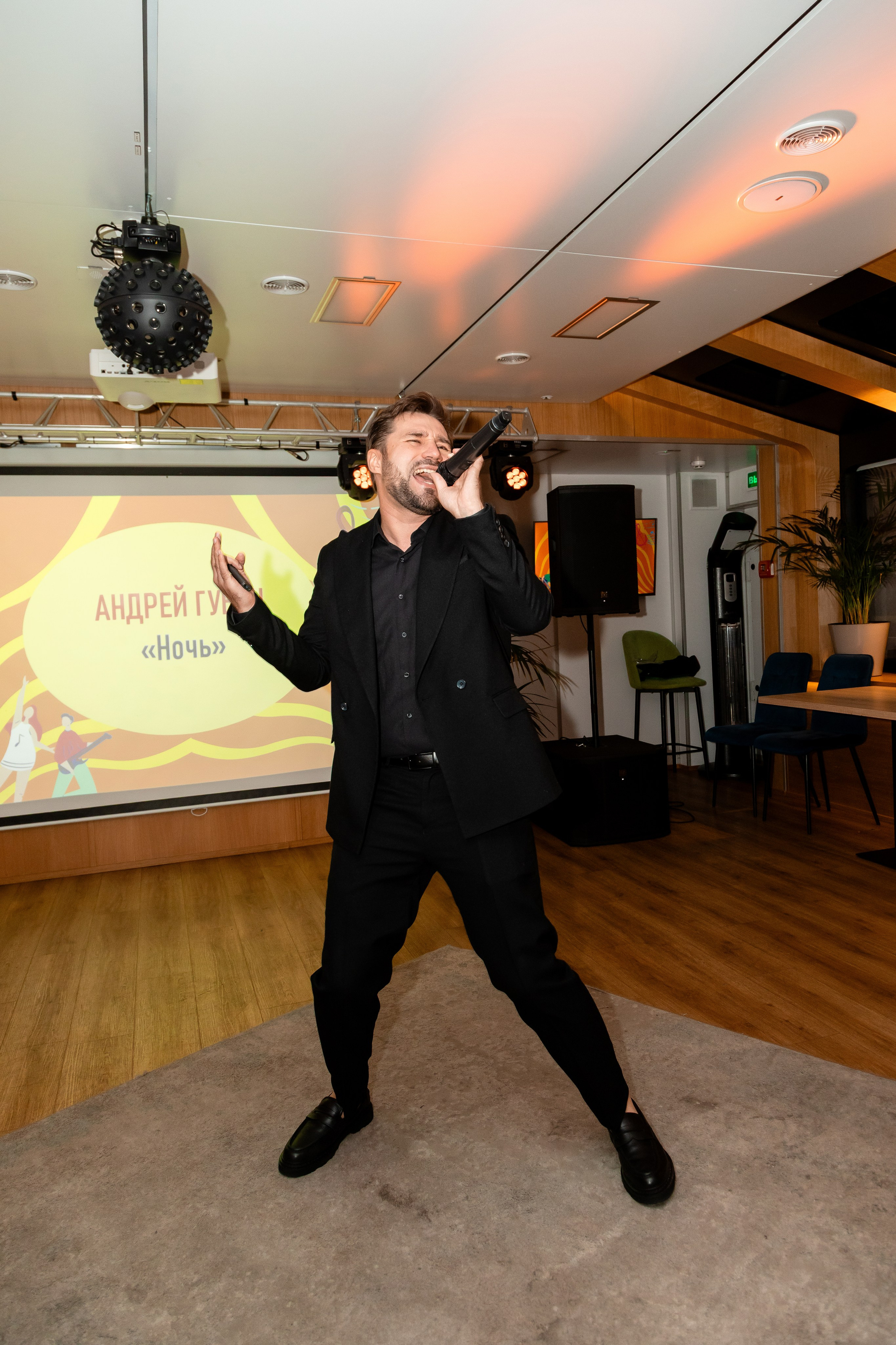 На воде. Главная