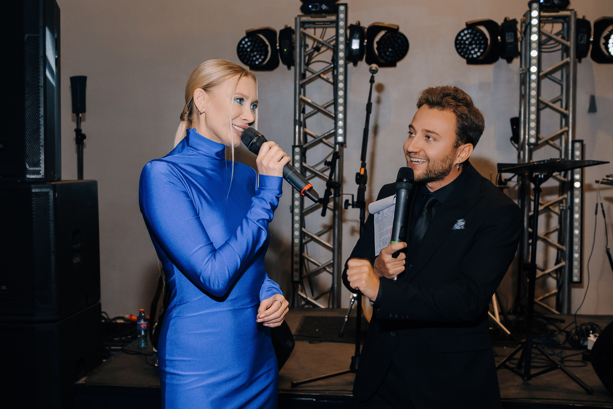 ФЕСТИВАЛЬ ВИНА И КРЕПКИХ НАПИТКОВ МАВТ-ВИНОТЕКА. Репортажный фотограф Зуев Роман г. Челябинск