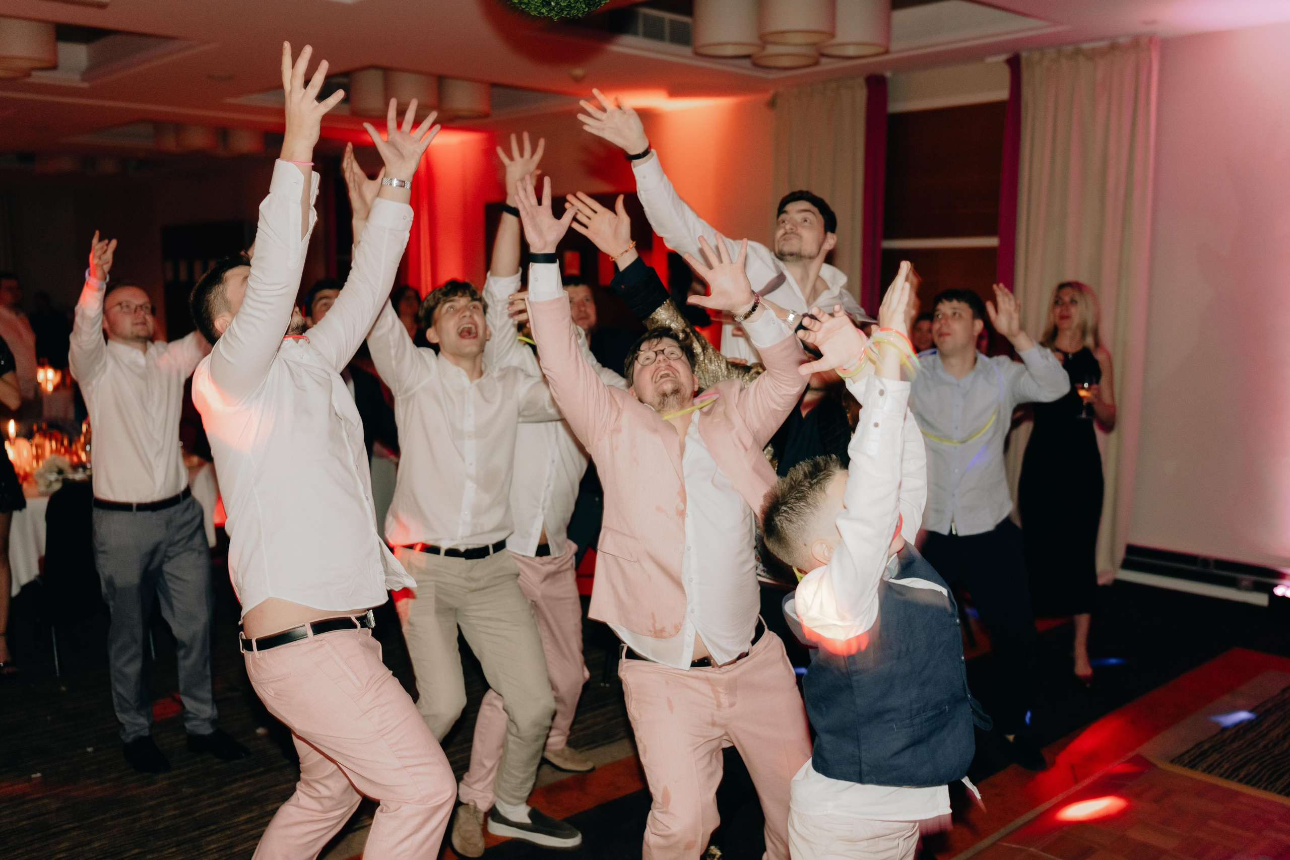 Photographe mariage Suisse Genève Europe. Professional Wedding Photographer Geneva & Romande Switzerland | Tanya Creator