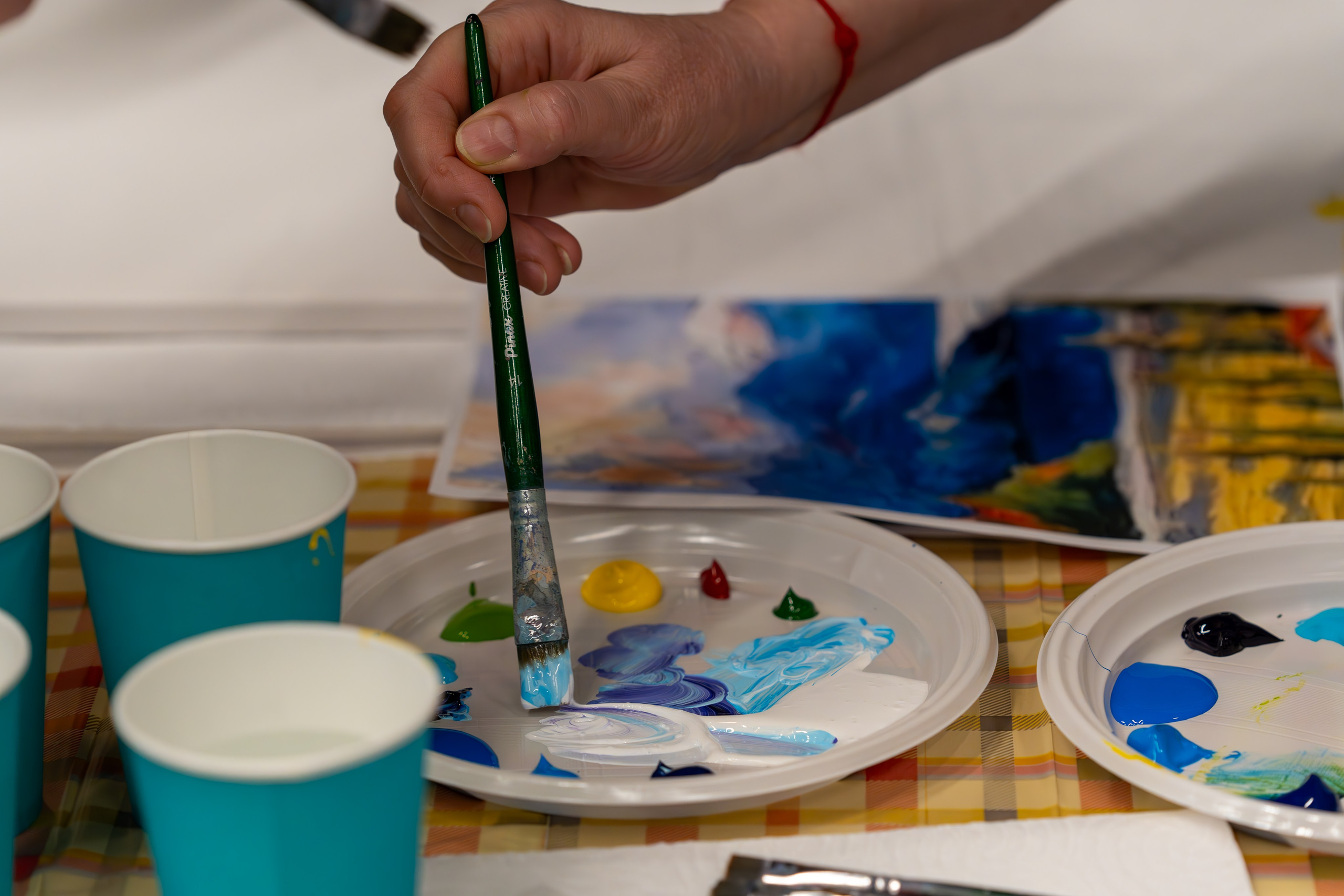 MICE мероприятие — мастер класс по акварели. Репортажный фотограф в Красной Поляне и Сочи Павлюченко Екатерина