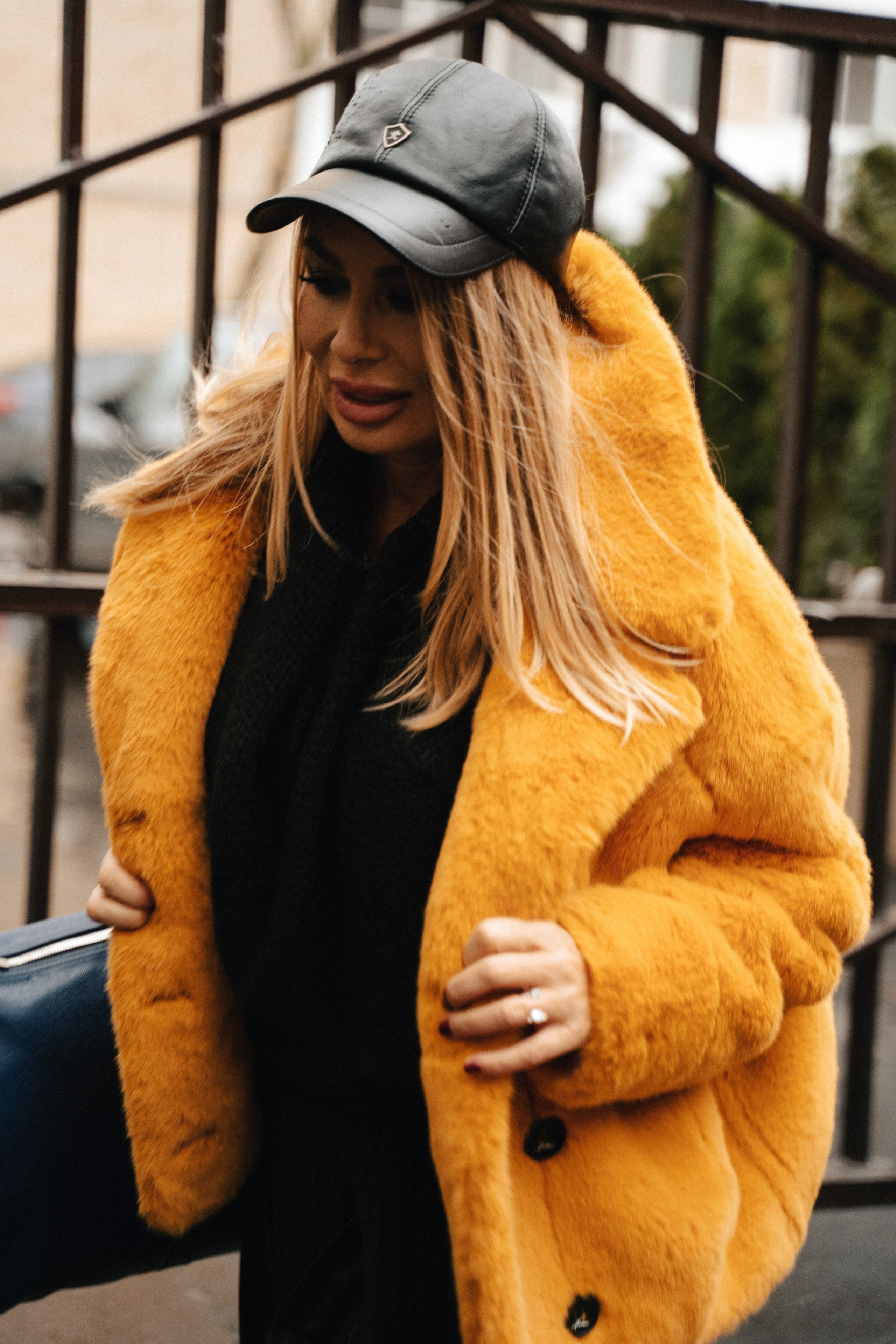 Светлана s t r e e t. Контент фотограф в Москве Кулич Настя