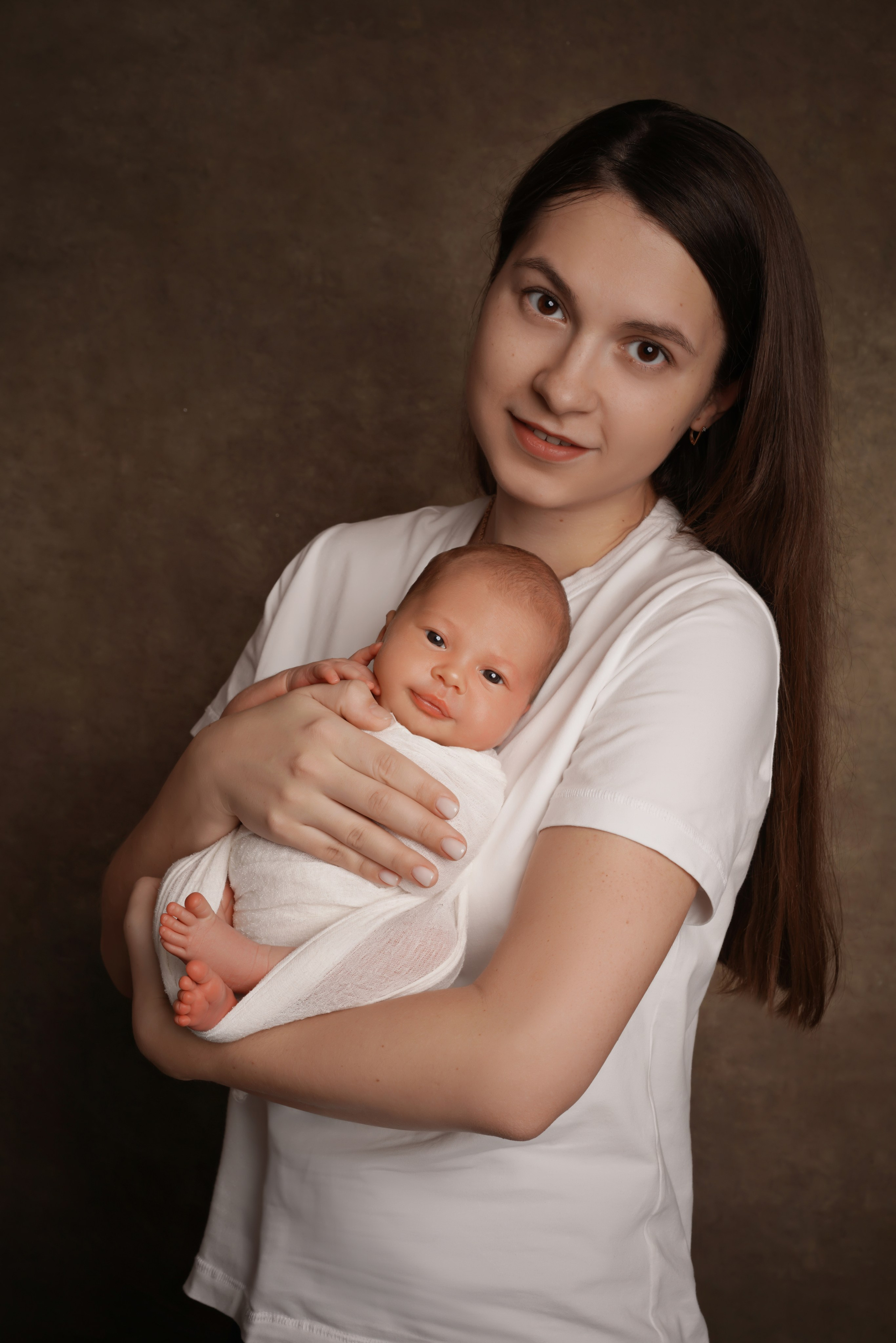 Новорожденные. Фотограф новорожденных беременных в Тюмени Ткачук Татьяна