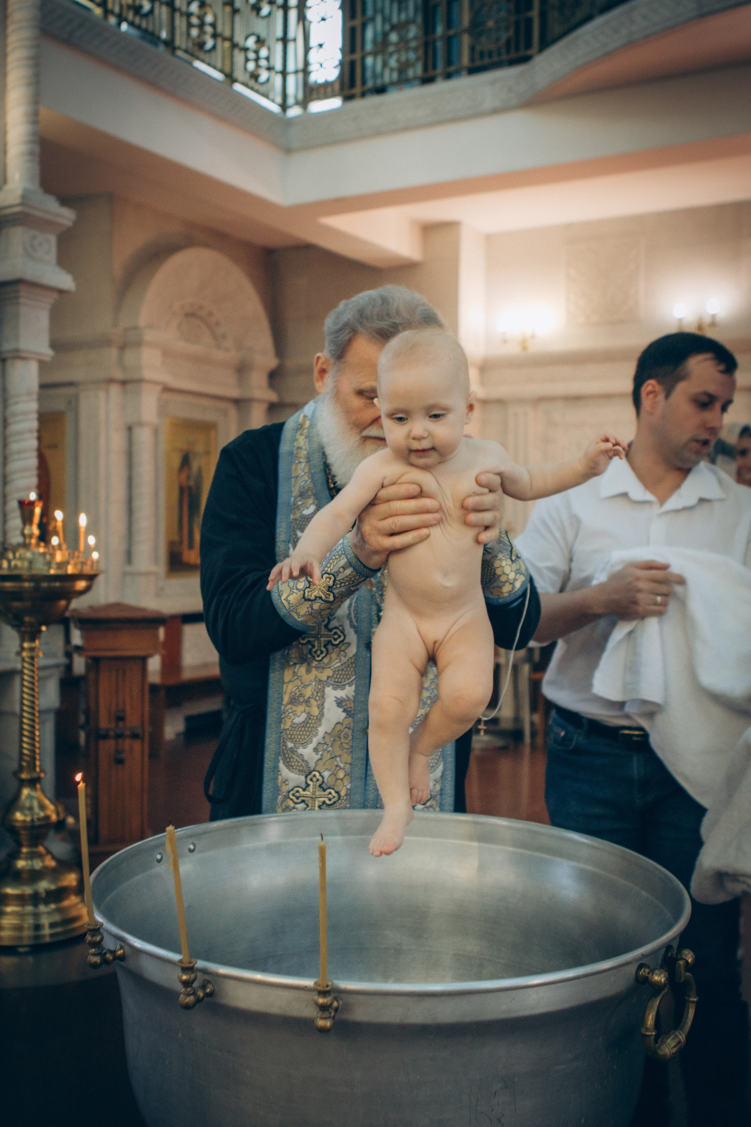 Крещение Софьи. Семейный фотограф и фотограф на роды в Ростове-на-Дону Мухина Виктория