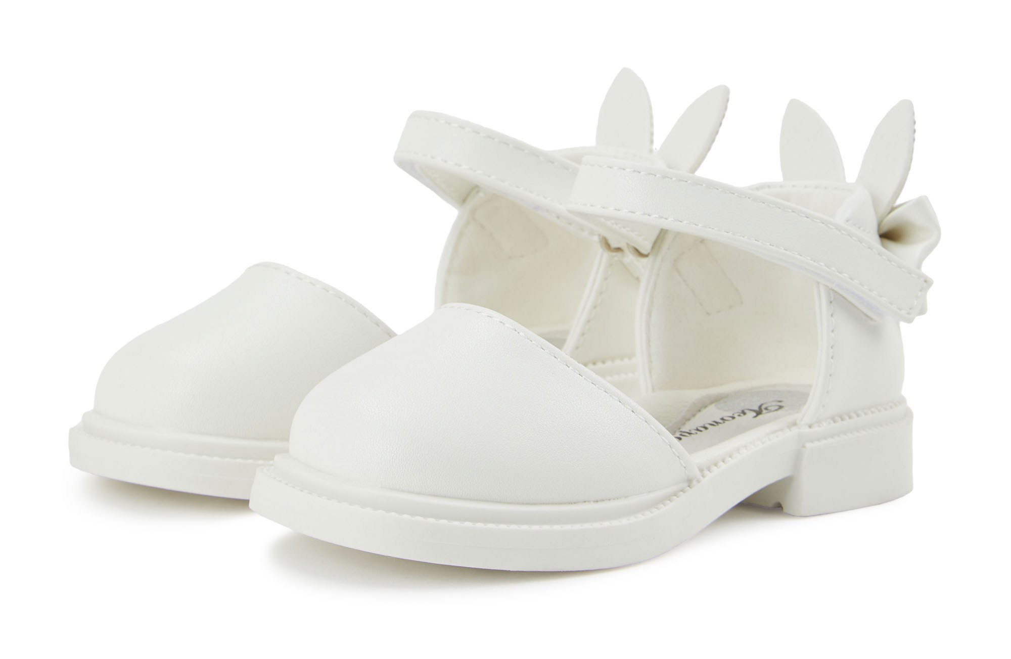 Обувь. Предметный фотограф Москва l Московская область Юрий Козырев