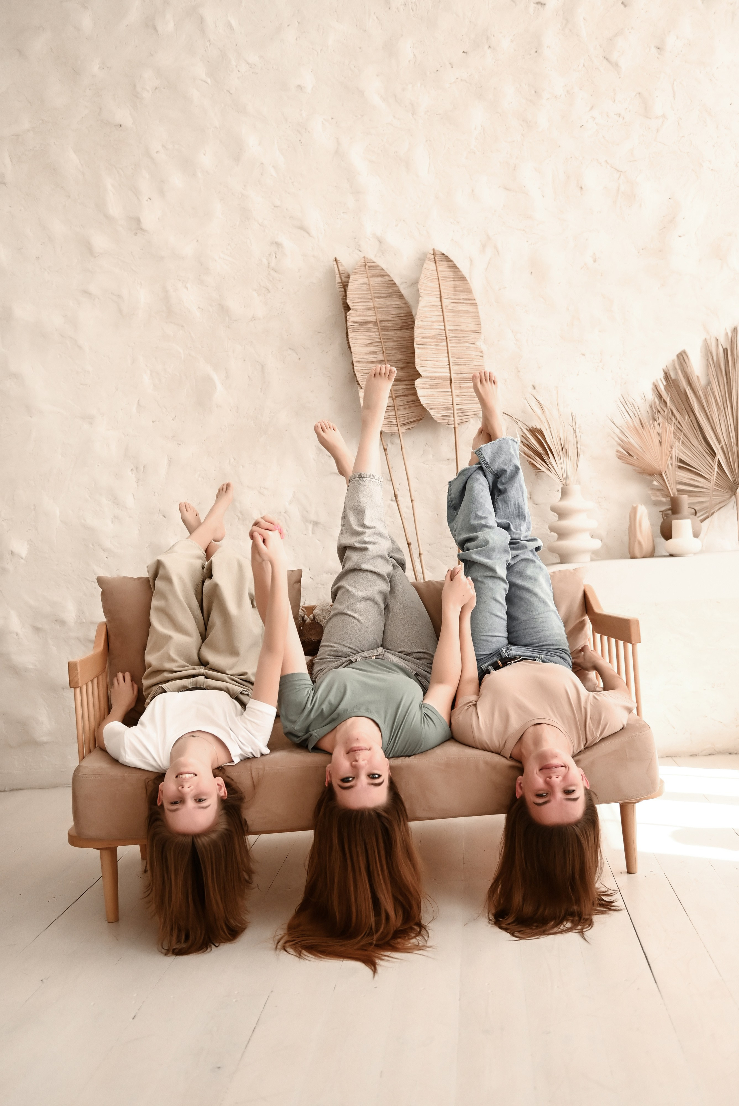 Семейная студийная  фотосессия 2. Свадебный, семейный, детский, контент фотограф в Омске Максим Ильин