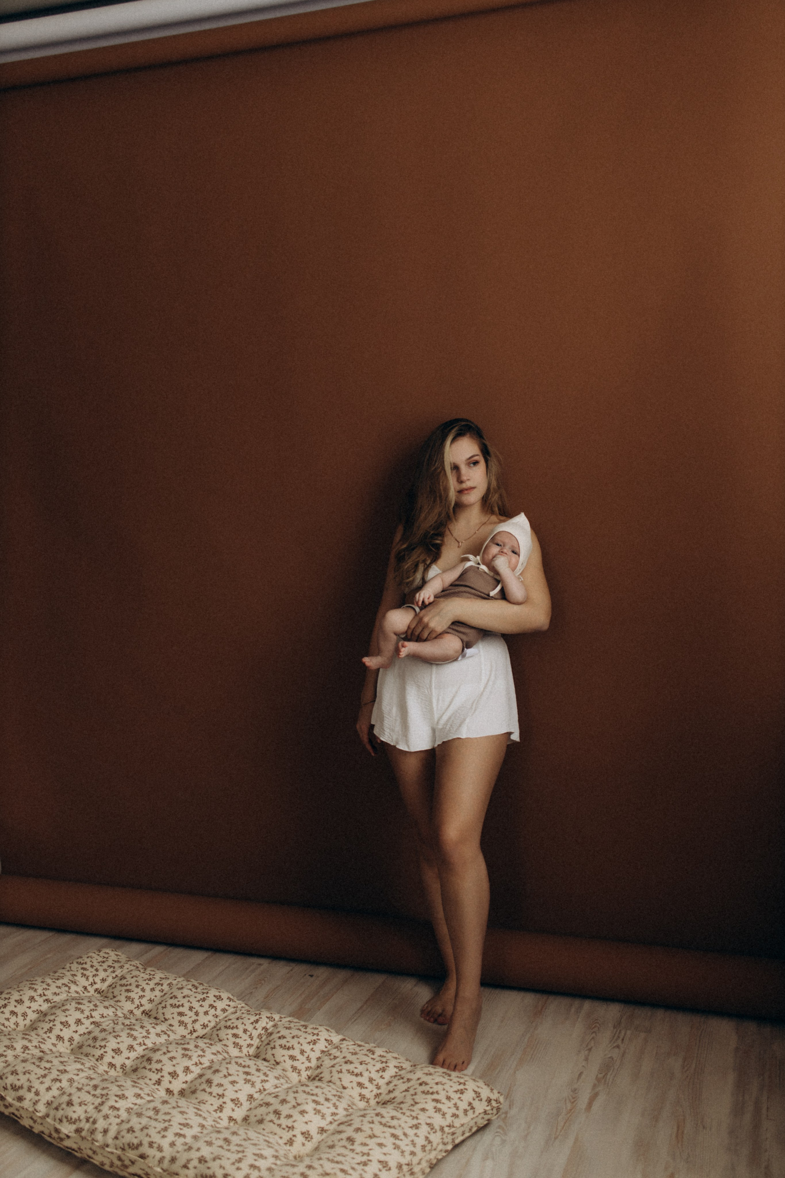 София и Леон. Услуги