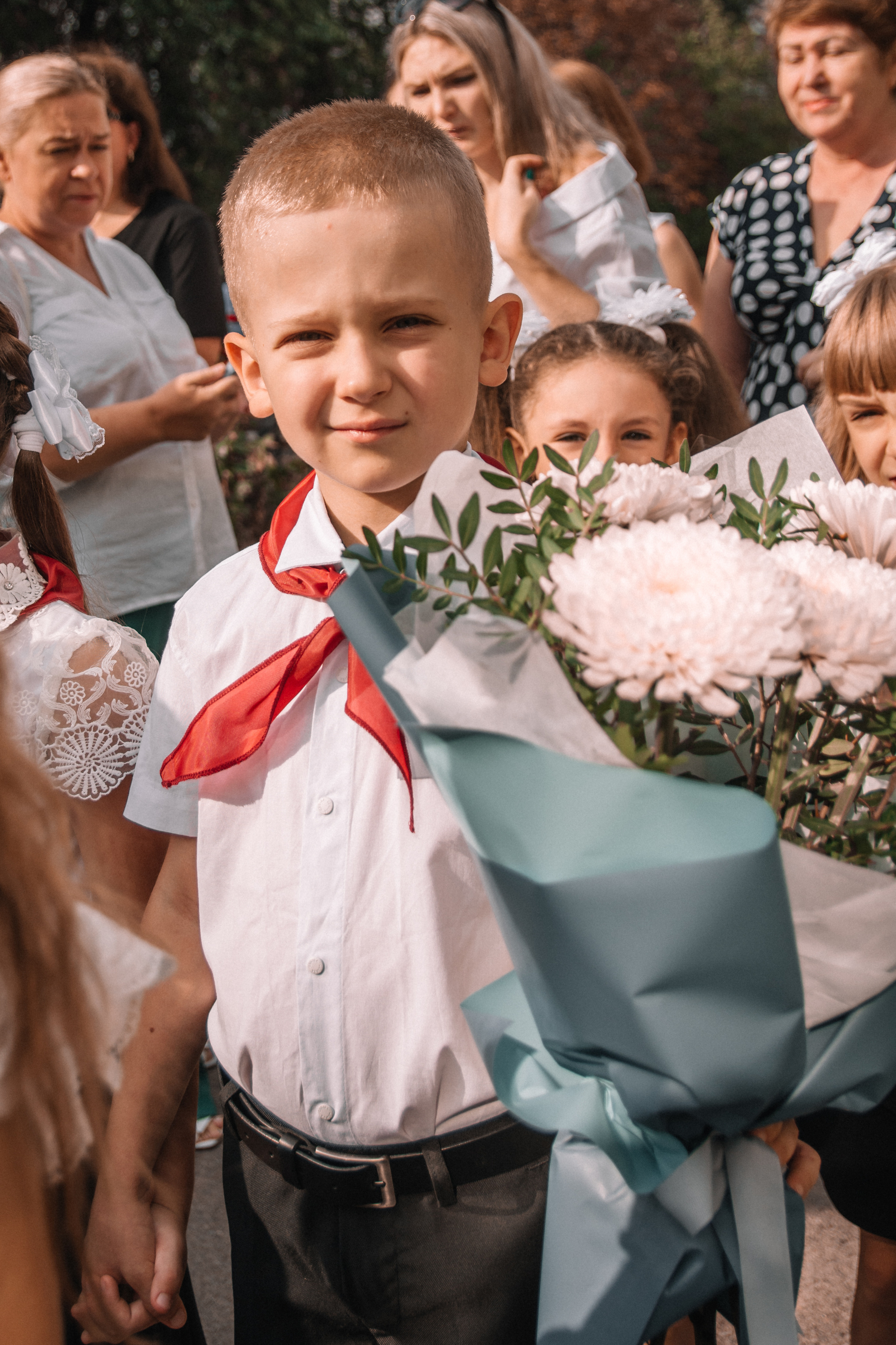 День знаний первоклашек, съемка на 1 сентября. Семейный и детский фотограф Кущ Наташа