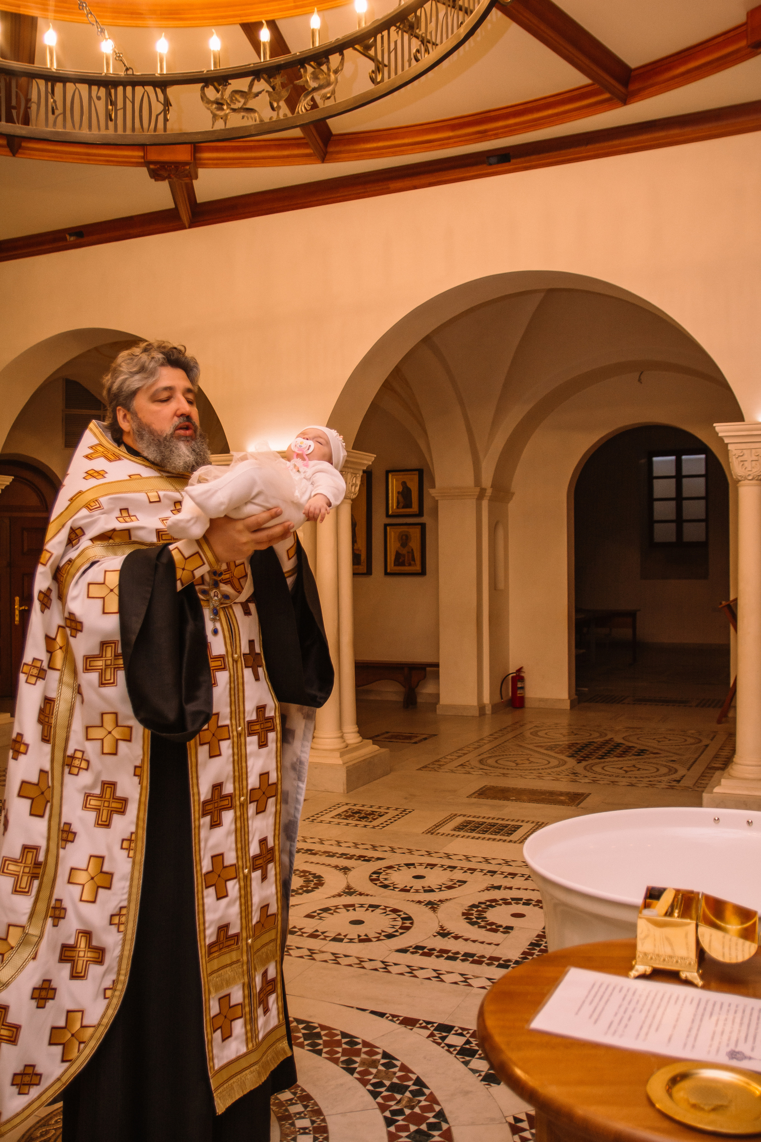 Съемка крещения Варвары. Семейный и детский фотограф Кущ Наташа