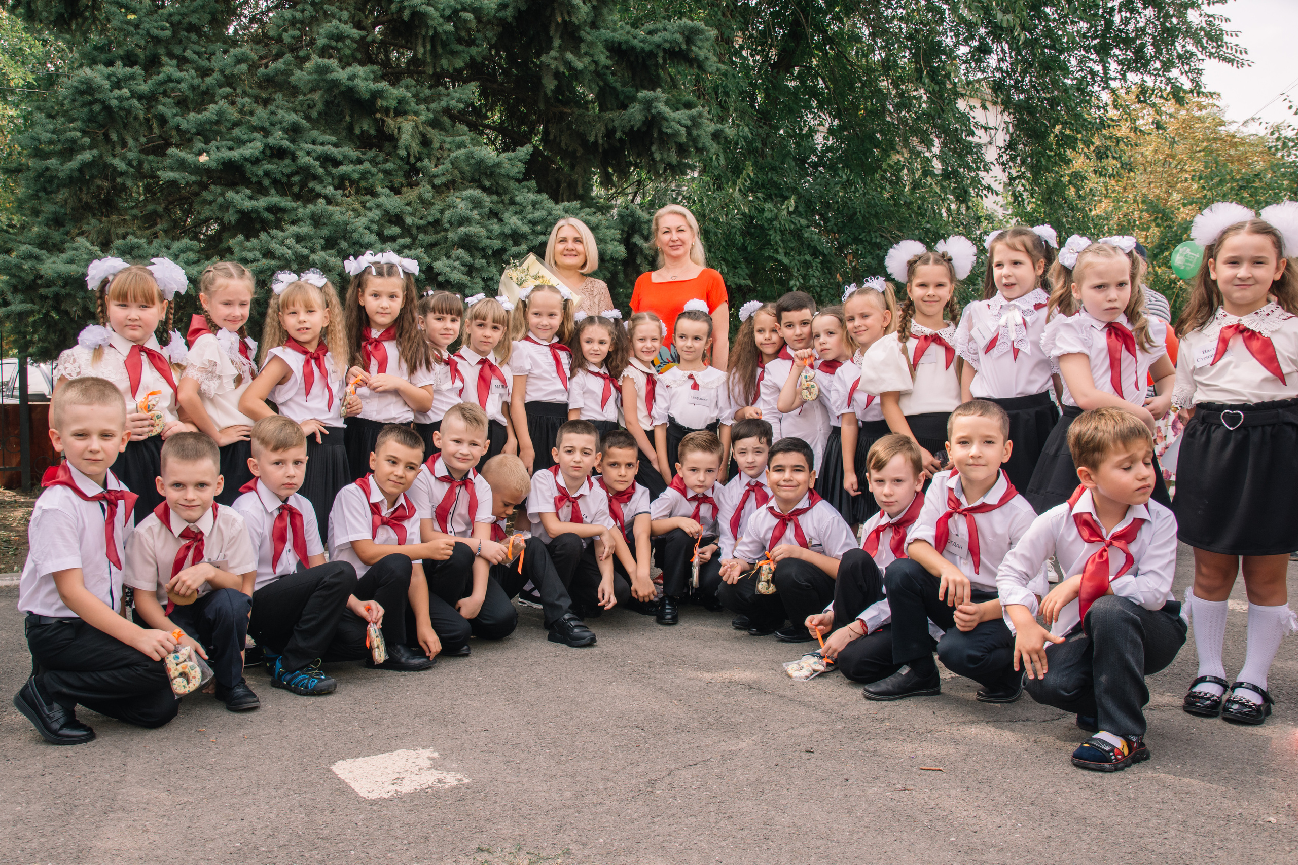 День знаний первоклашек, съемка на 1 сентября. Семейный и детский фотограф Кущ Наташа