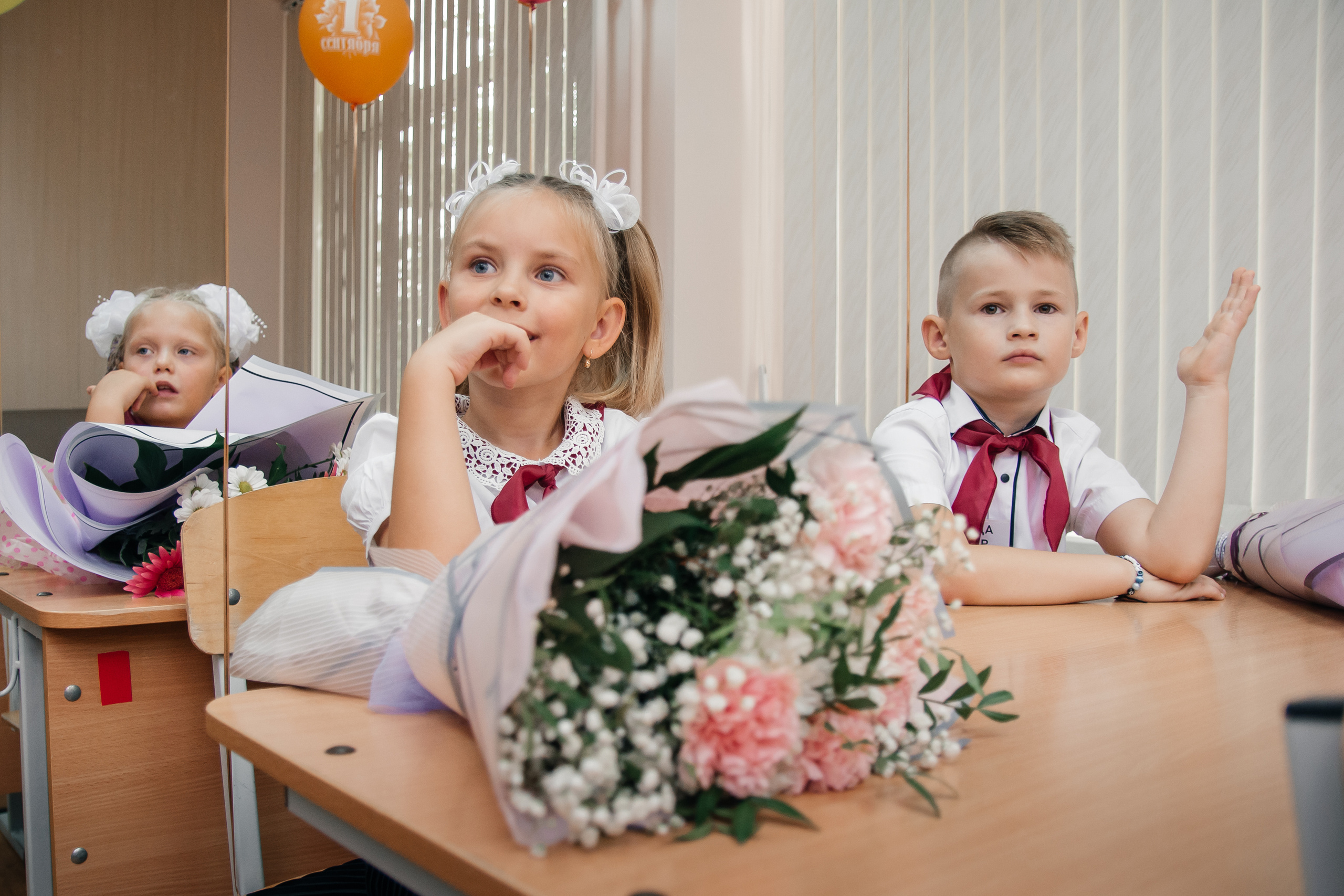 День знаний первоклашек, съемка на 1 сентября. Семейный и детский фотограф Кущ Наташа