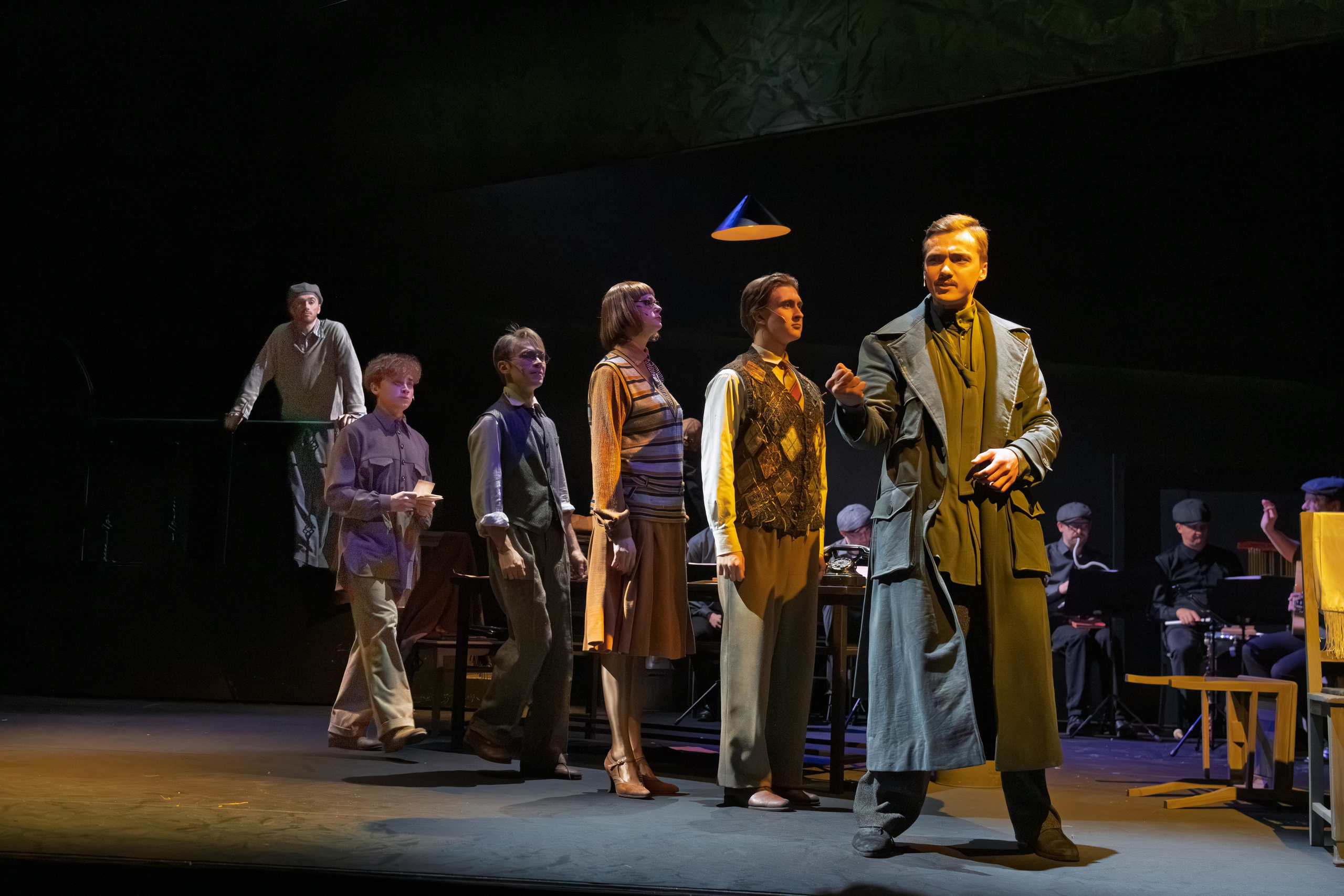 Театр Терезы Дуровой: Кто Есенин?. Сайт фотографа Сергея Абрамова