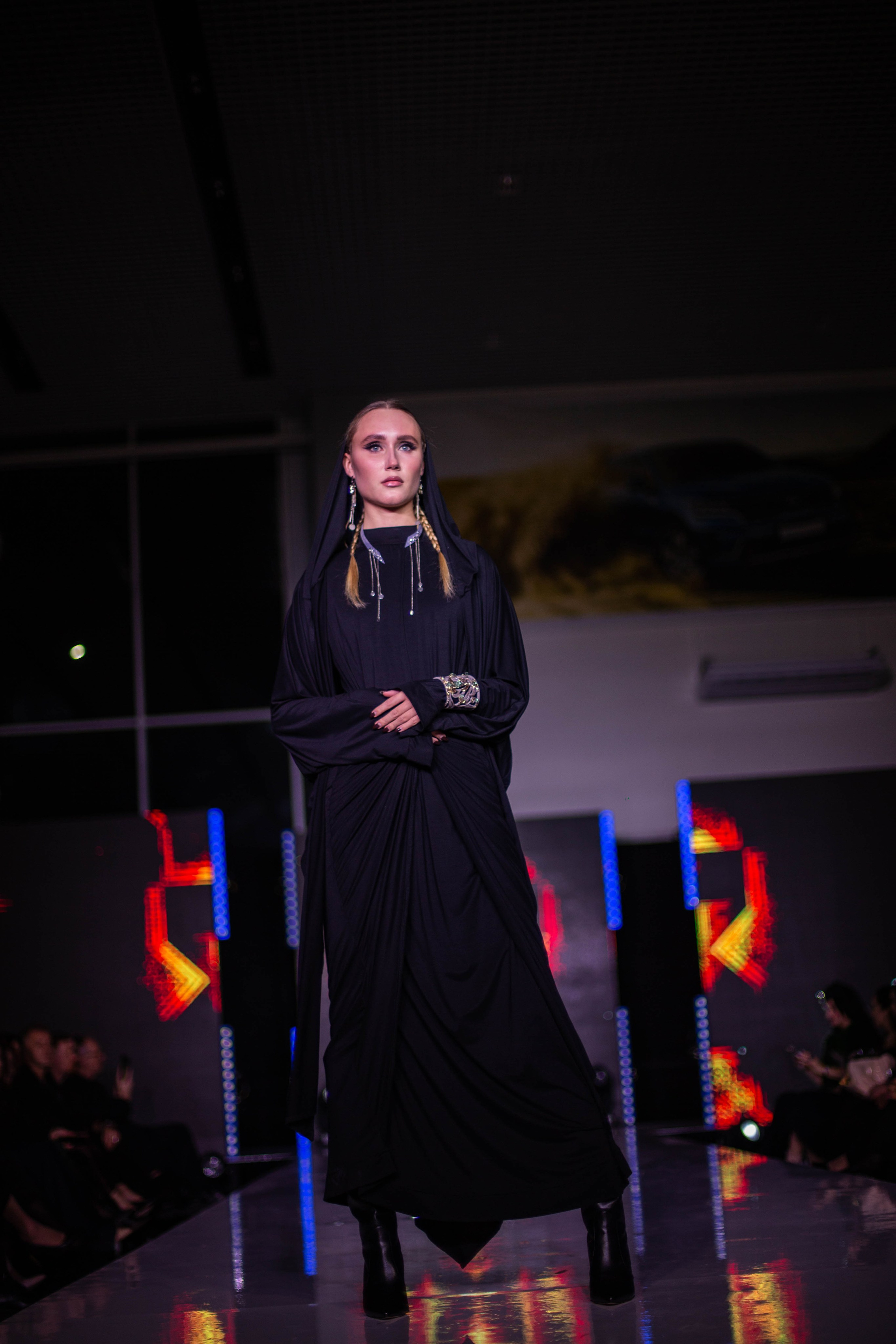 Crimean Tatar fashion show «Urba fashion day». Beye Shevkiyeva Photography