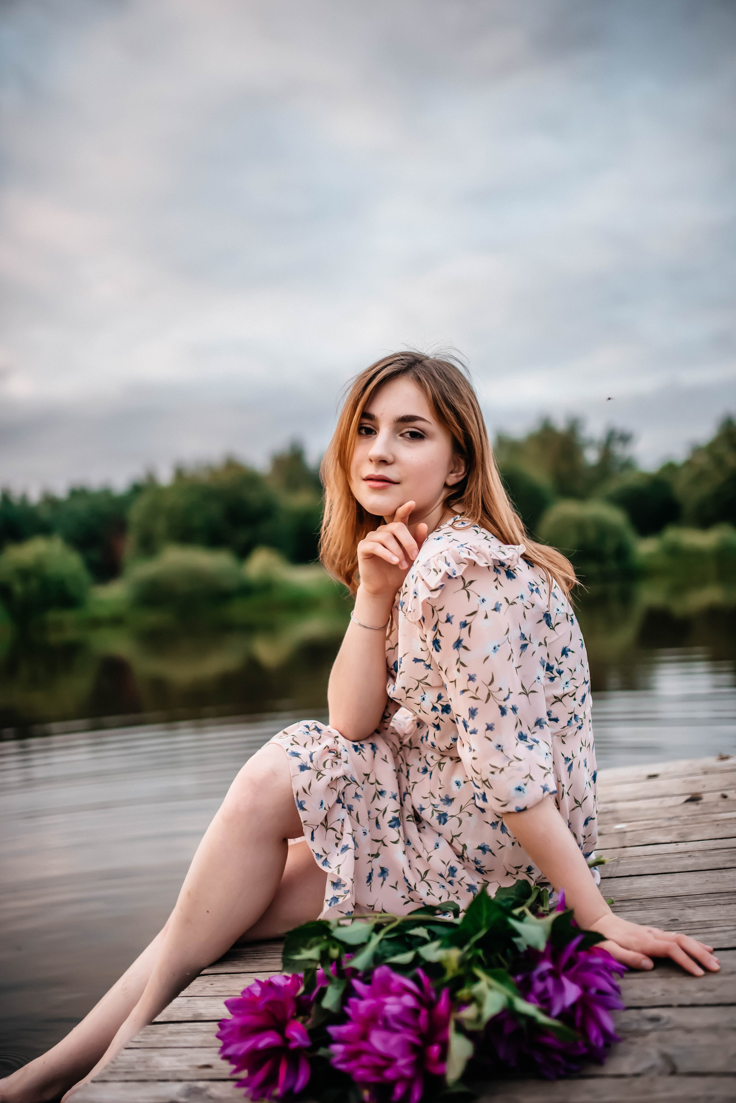 Маша, лето, закат. Главная