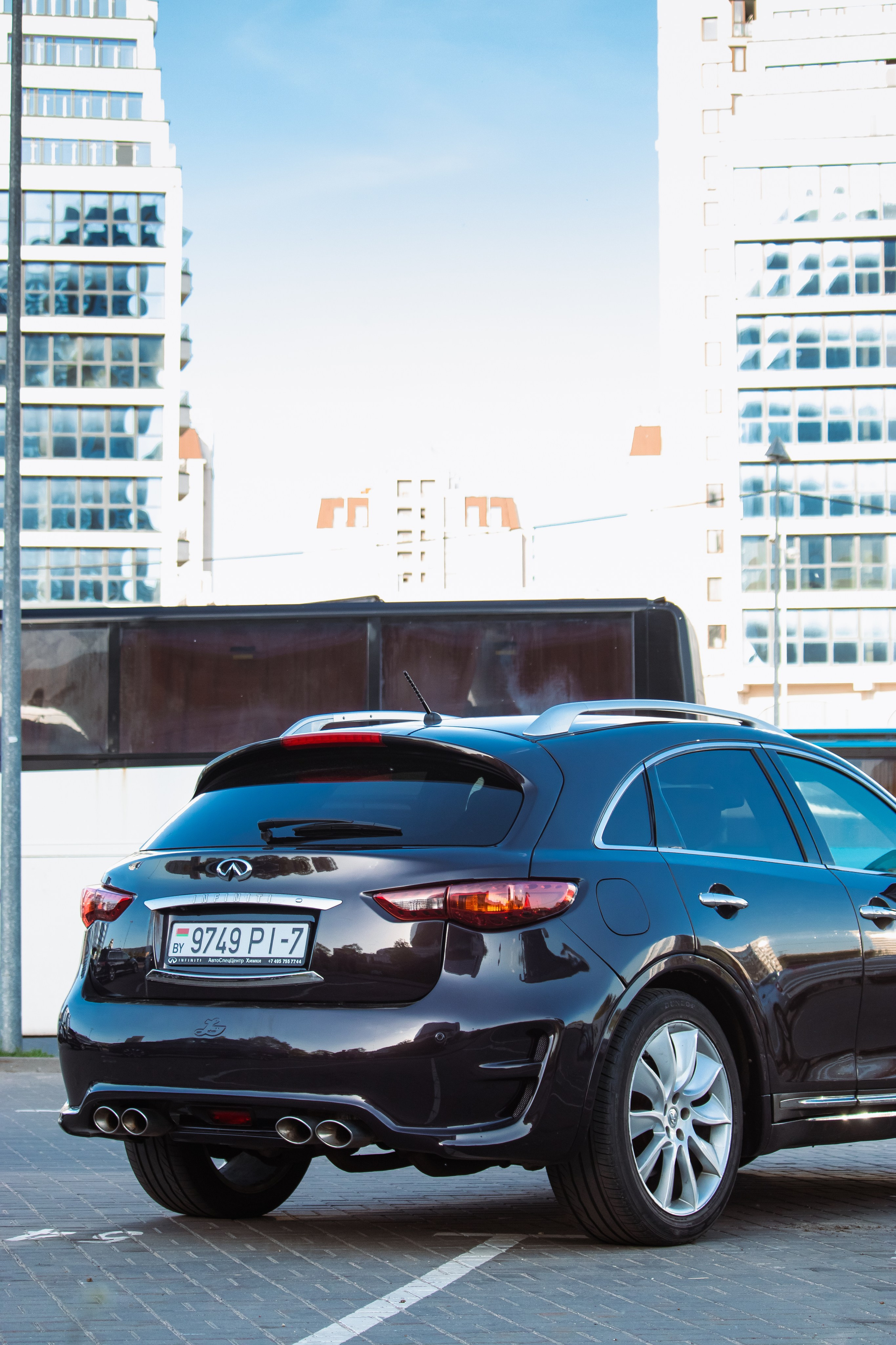 Infiniti QX70. Репортажный фотограф Минск ❘ Костецкий Илья ❘ Беларусь