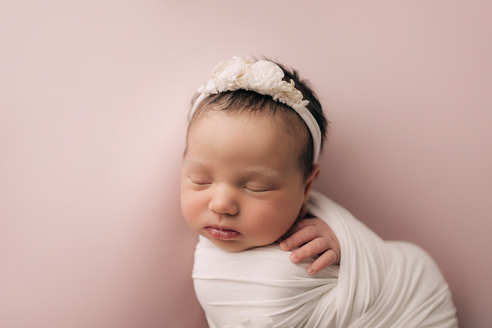 Стефания 7 дней. Семейный фотограф новорождённых в Серпухове Юлия Новикова +79637785957