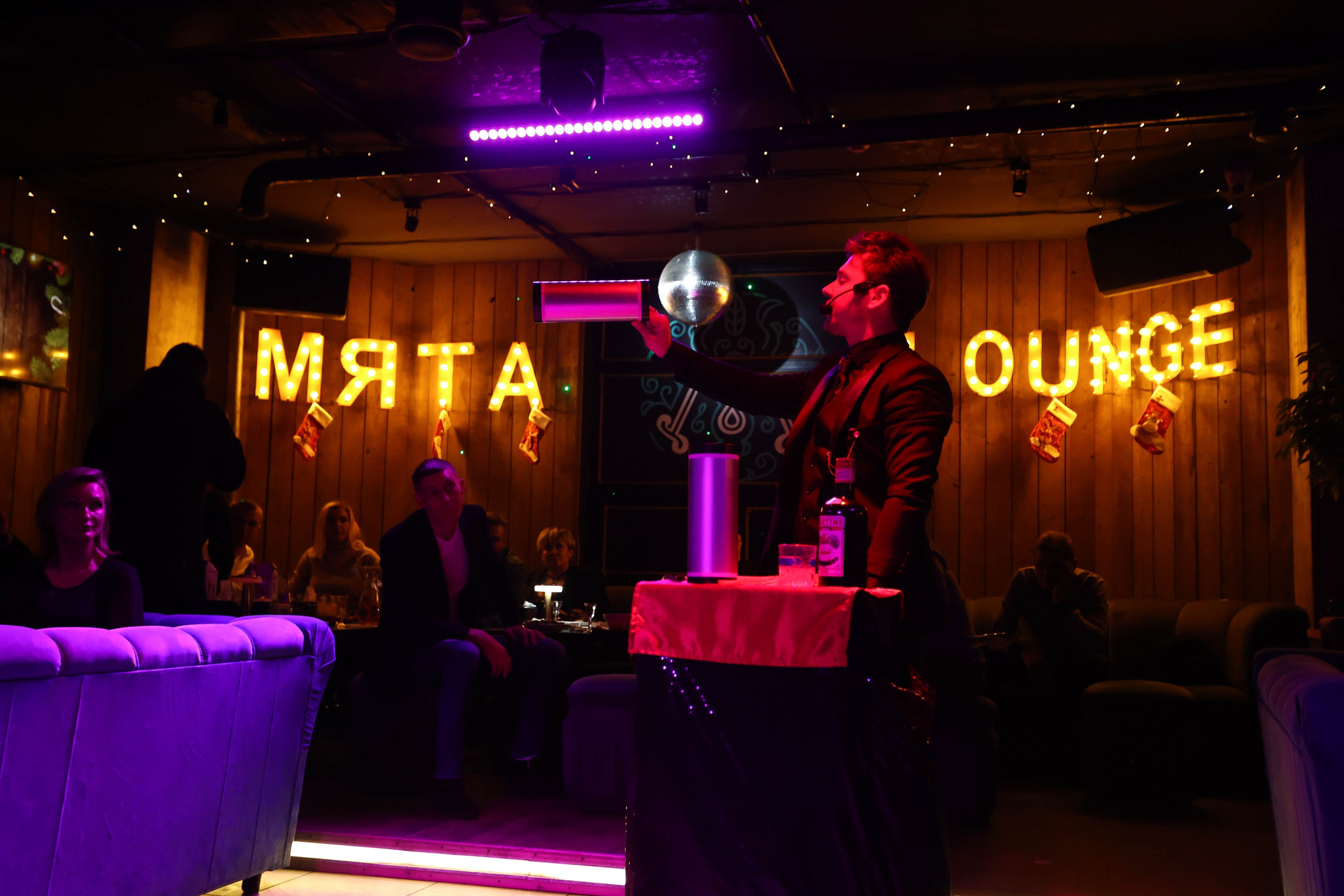 15/12/23 Новогоднее караоке в Мята Спортивная. Мята Спортивная — Кальянная, караоке, бар в Минске