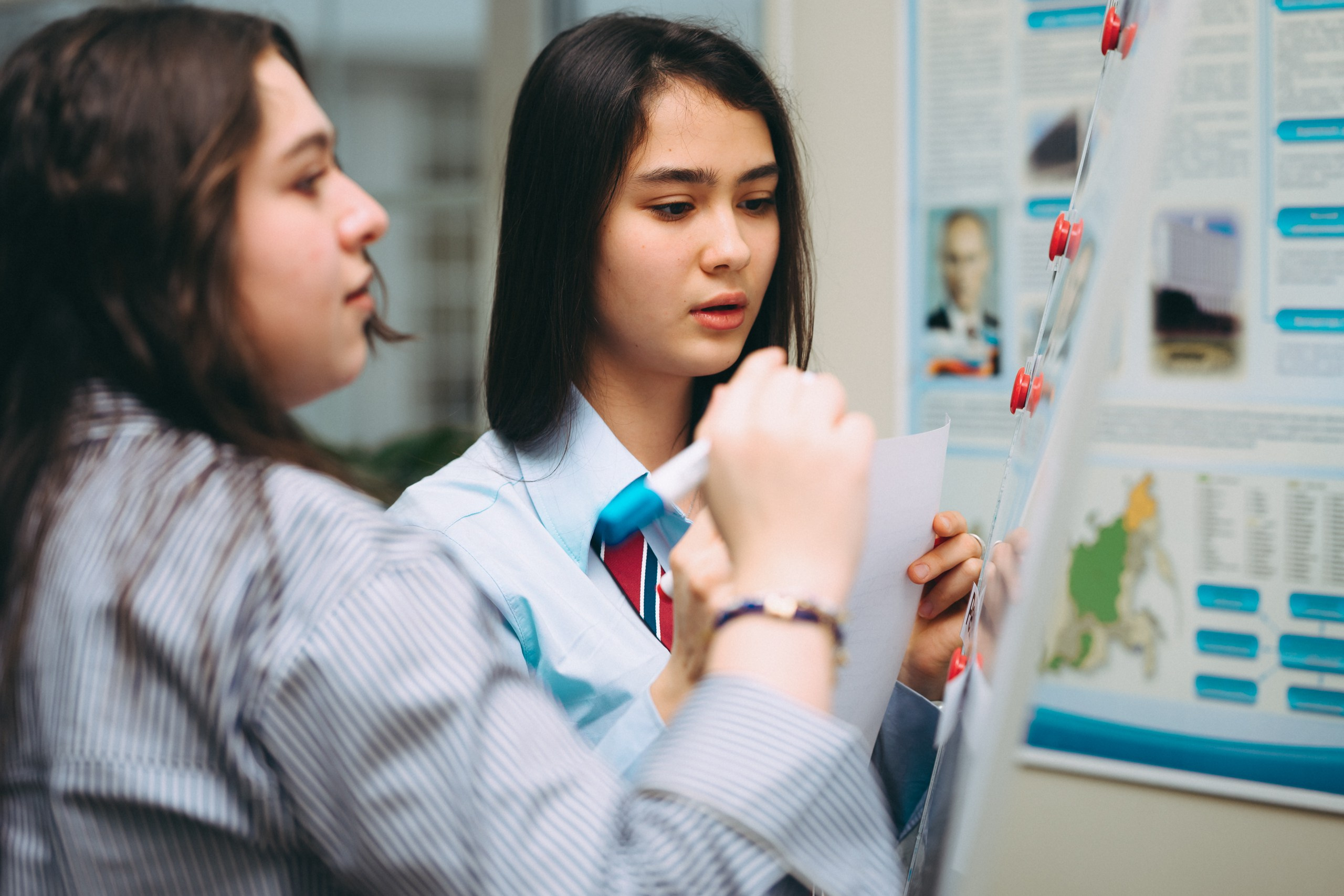 Атомный урок. Komonev