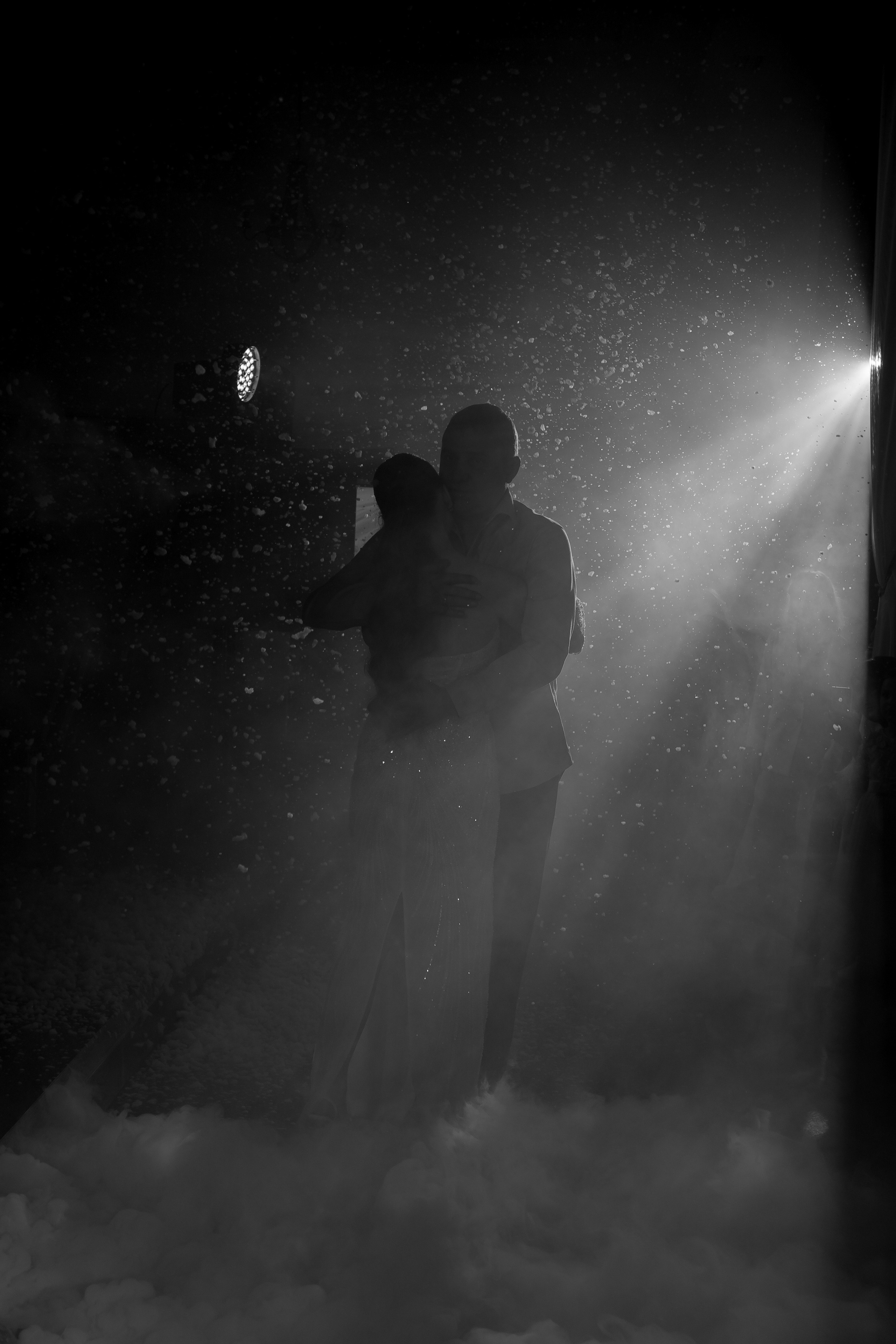 СВАДЕБНАЯ СЬЕМКА СБОРОВ В ОТЕЛЕ И ВЫЕЗД НА ЦЕРЕМОНИЮ (СНЯТО В СИБИРЕ В НИЖНЕВАРТОВСКЕ). Профессиональный фотограф, Санкт-Петербург — Виктория Богомолова