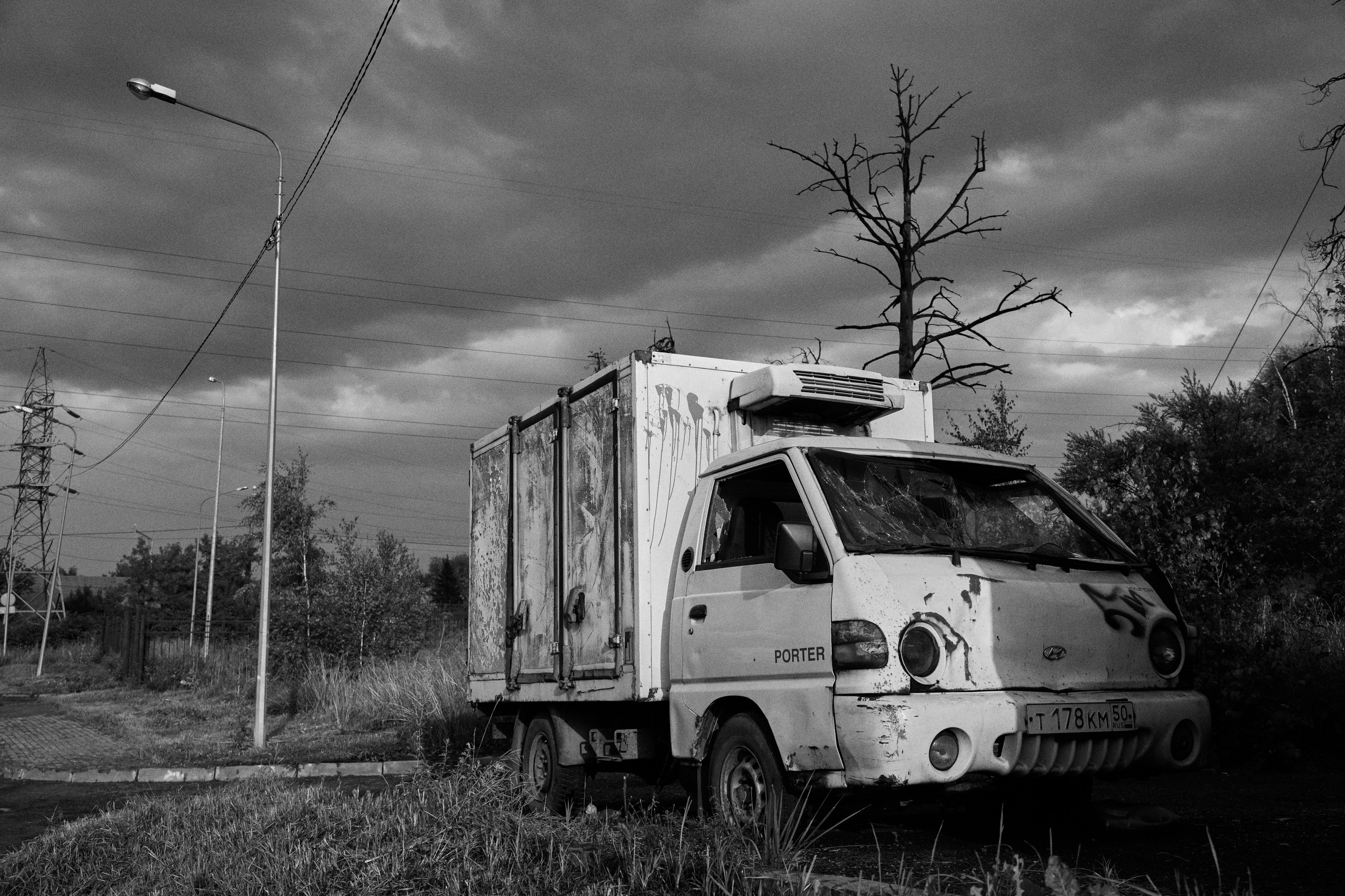 CARS. ANNA — PHOTOGRAPHER