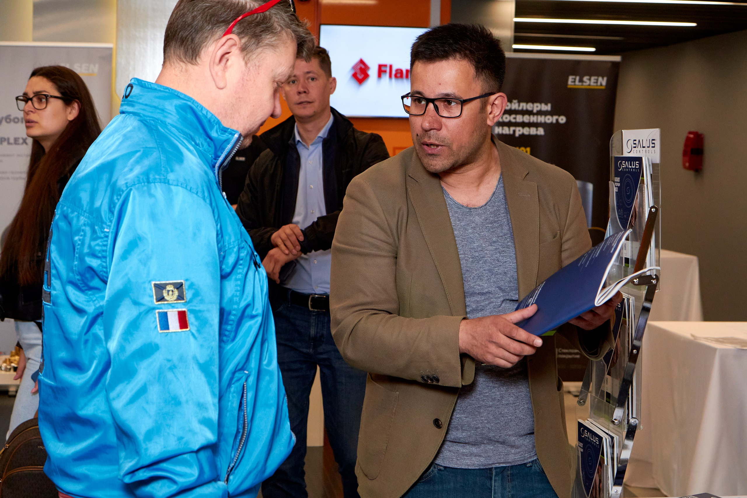 Мастер Ватт, конференция Екатеринбург 2023. Предметный и репортажный фотограф Алексей Кротов