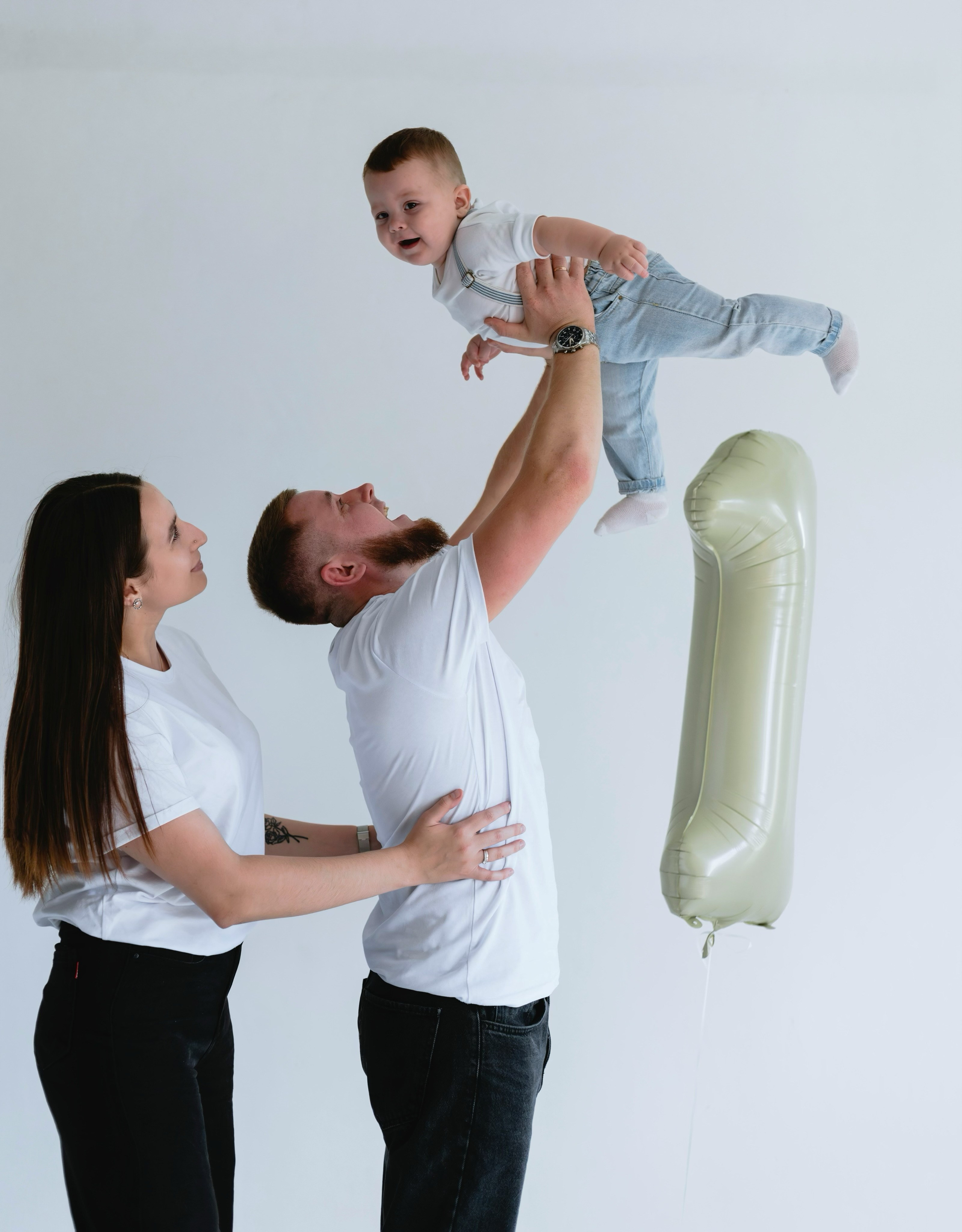 Тимуру годик. Женский и предметный фотограф