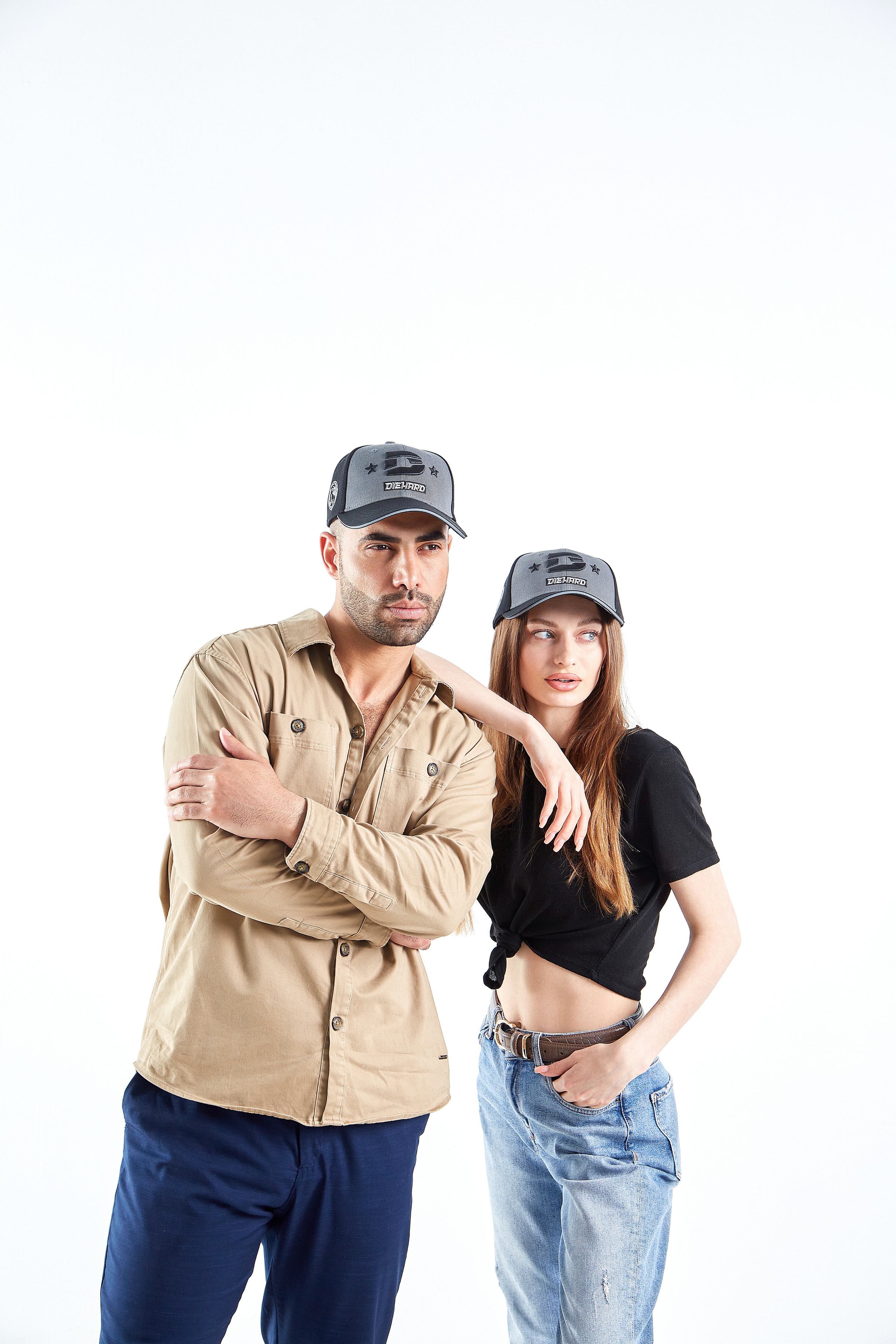 Фото кепок для маркетплейсов. Фотограф Руслан Потапов в Краснодаре