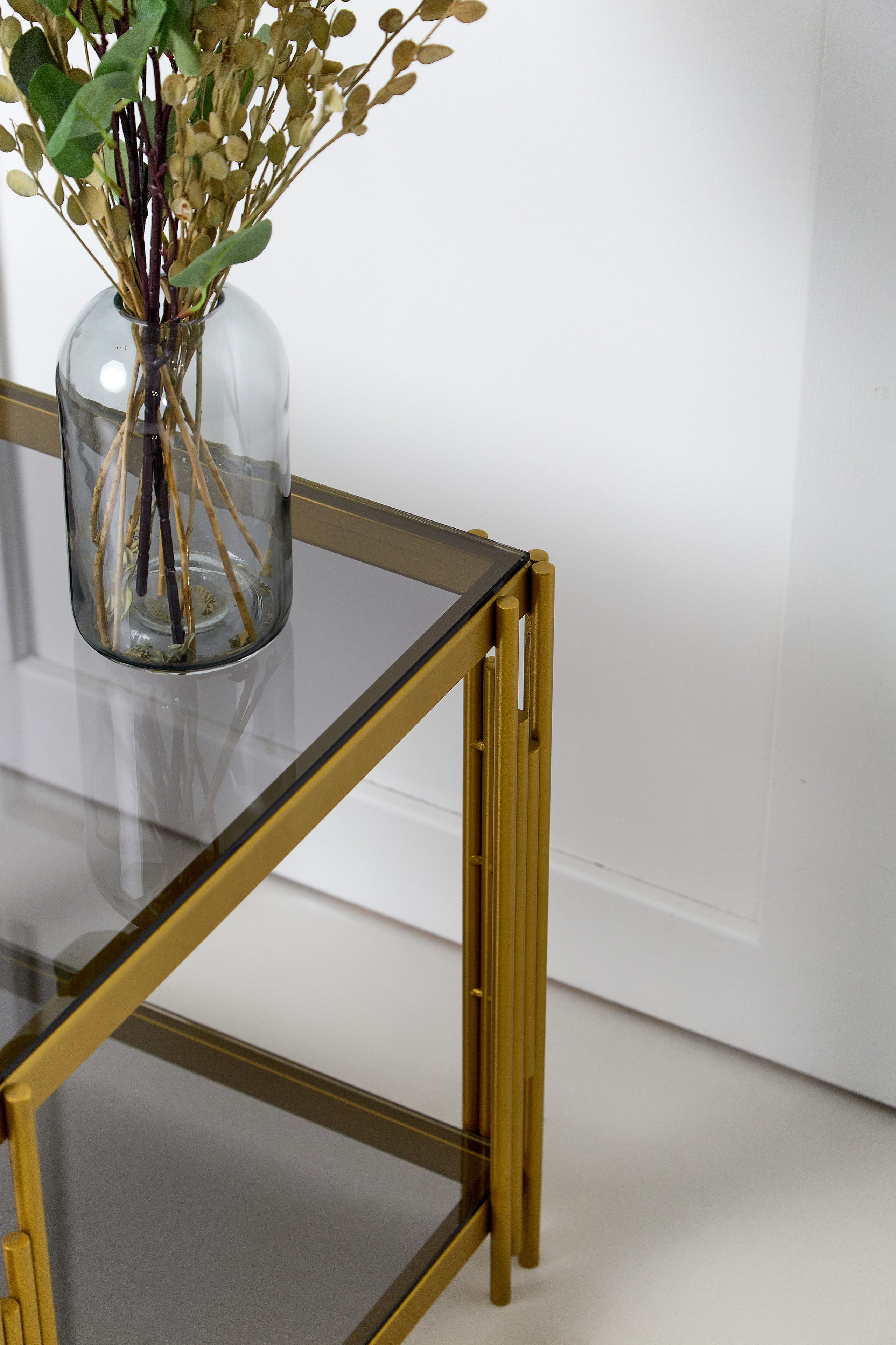 Съемка столов. Фотограф Руслан Потапов в Краснодаре