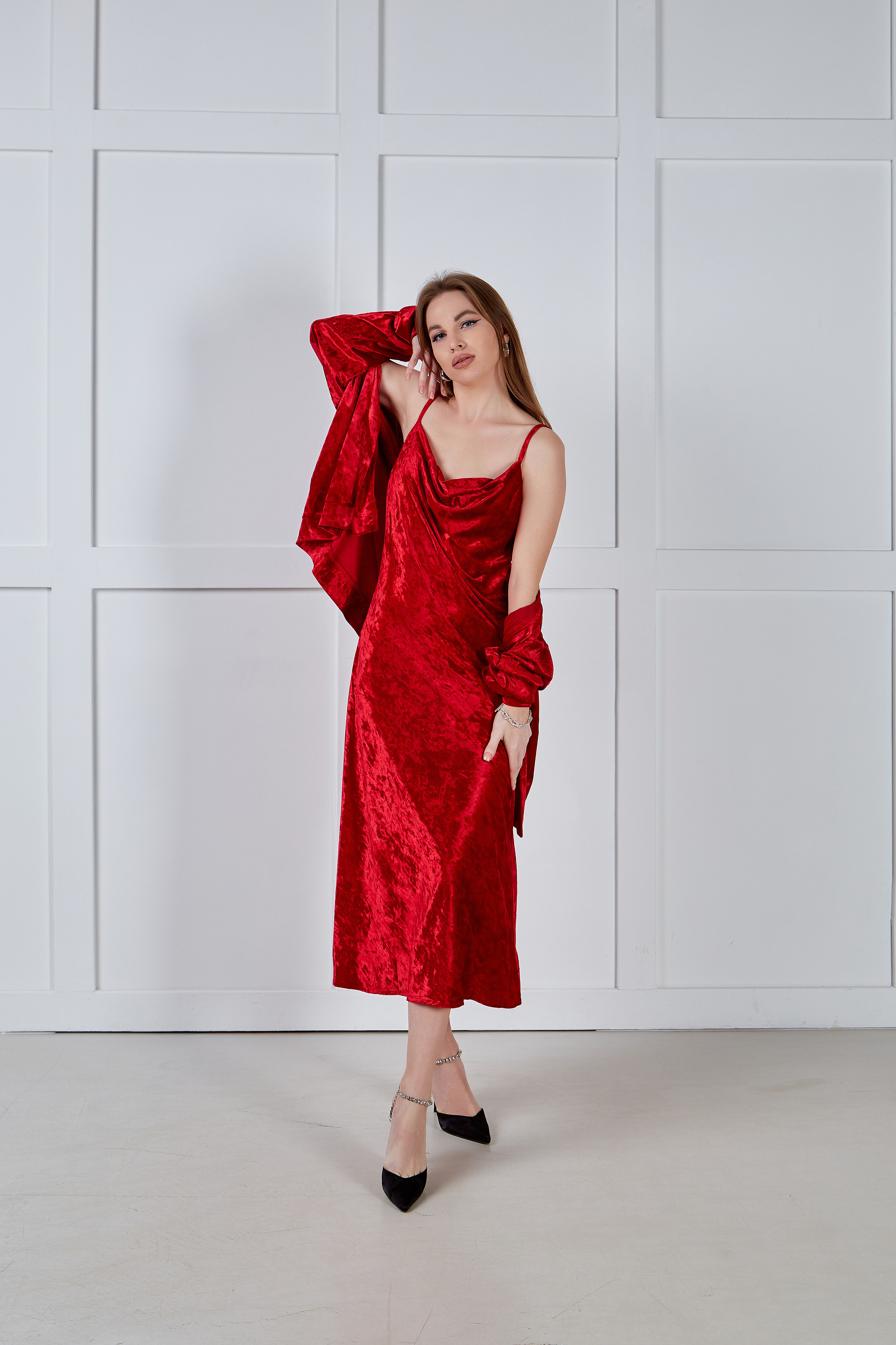 Съемка одежды для шоурума. Фотограф Руслан Потапов в Краснодаре