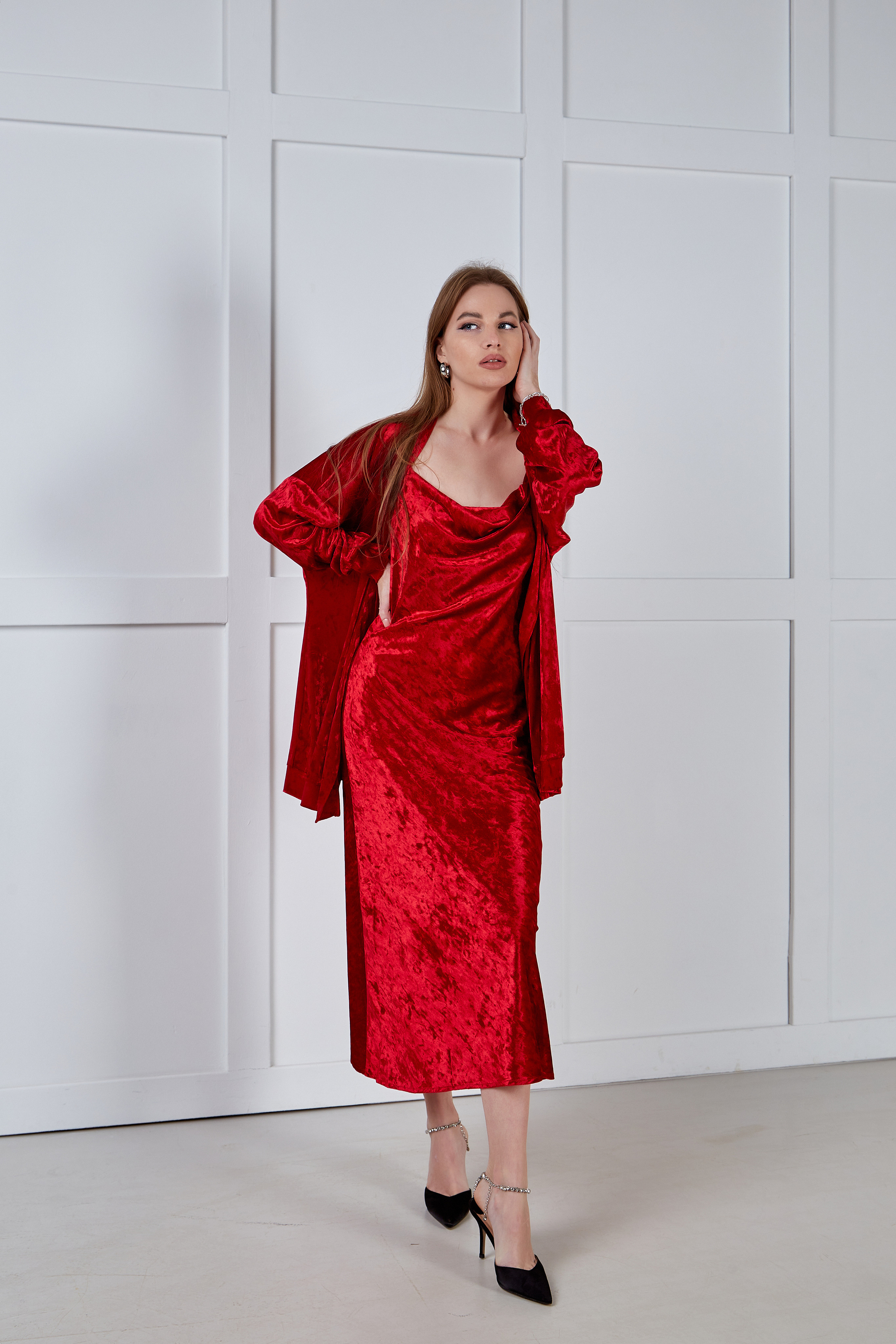 Съемка одежды для шоурума. Фотограф Руслан Потапов в Краснодаре