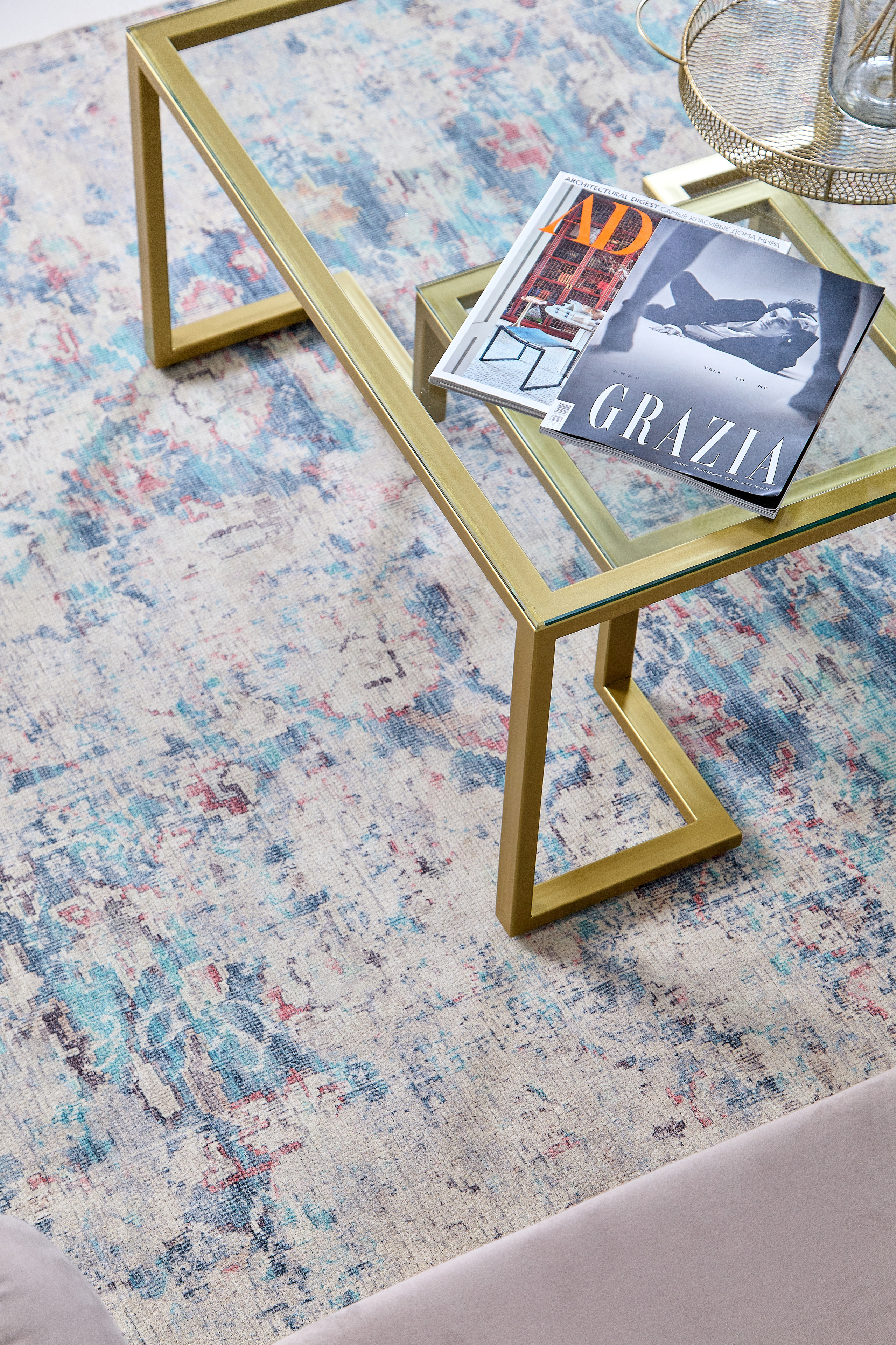 Съемка столов. Фотограф Руслан Потапов в Краснодаре