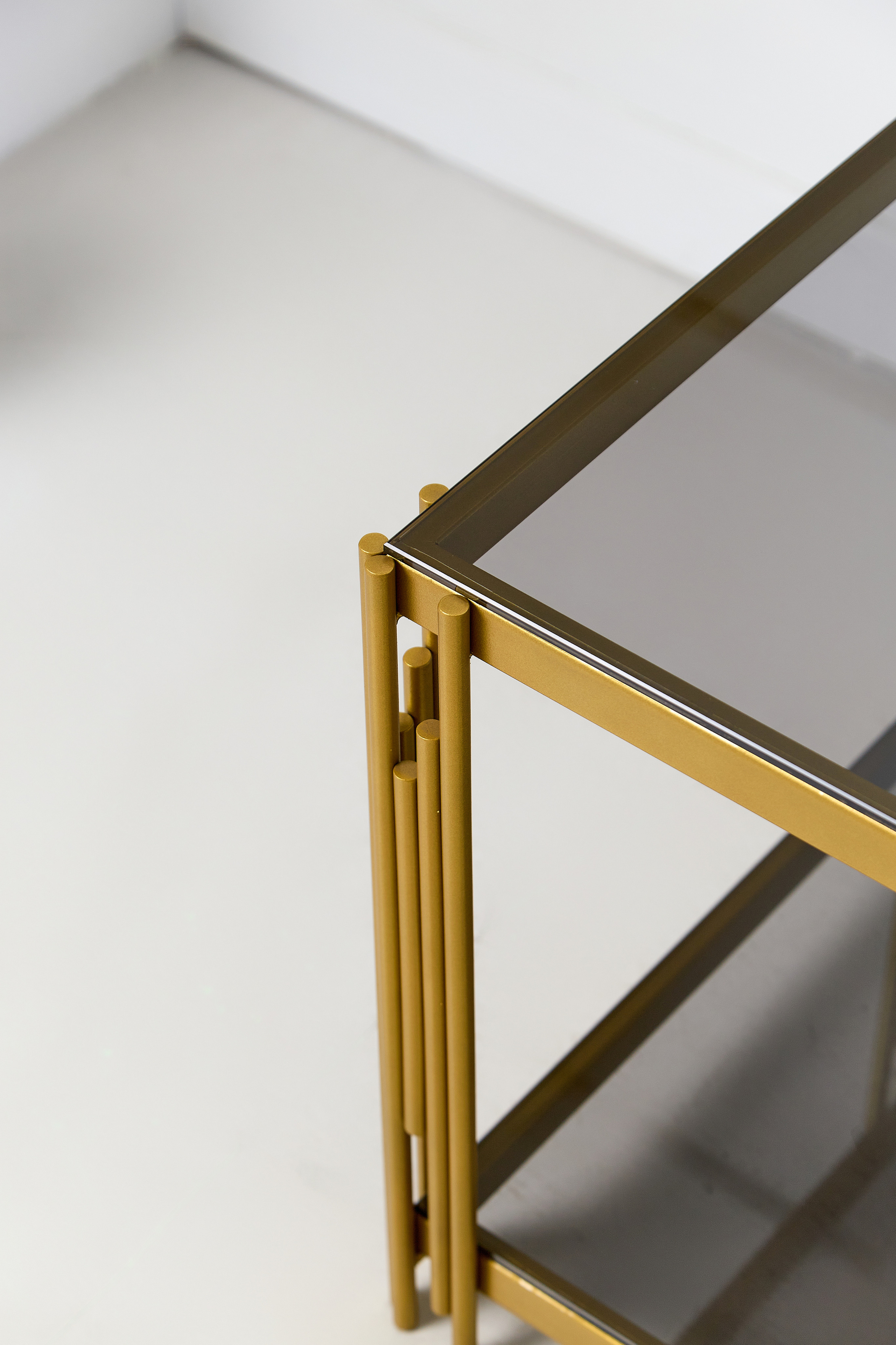 Съемка столов. Фотограф Руслан Потапов в Краснодаре