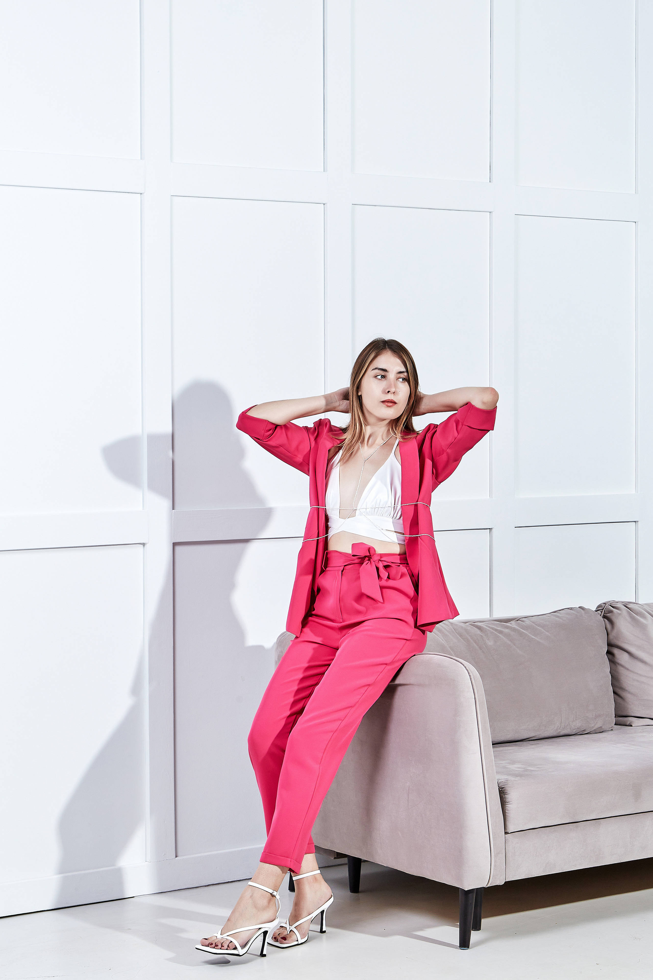 Съемка одежды для шоурума. Фотограф Руслан Потапов в Краснодаре