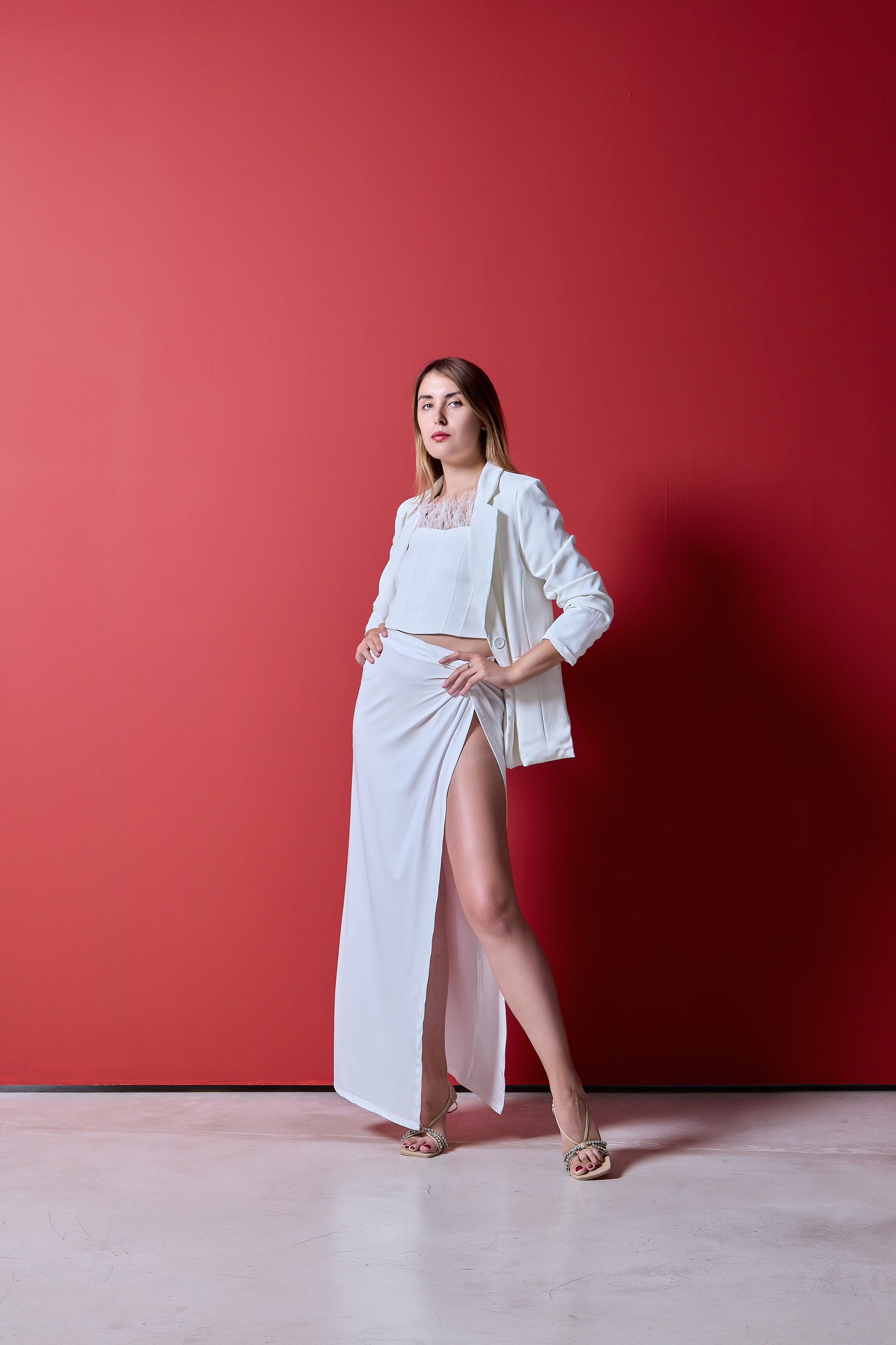 Съемка одежды для шоурума. Фотограф Руслан Потапов в Краснодаре