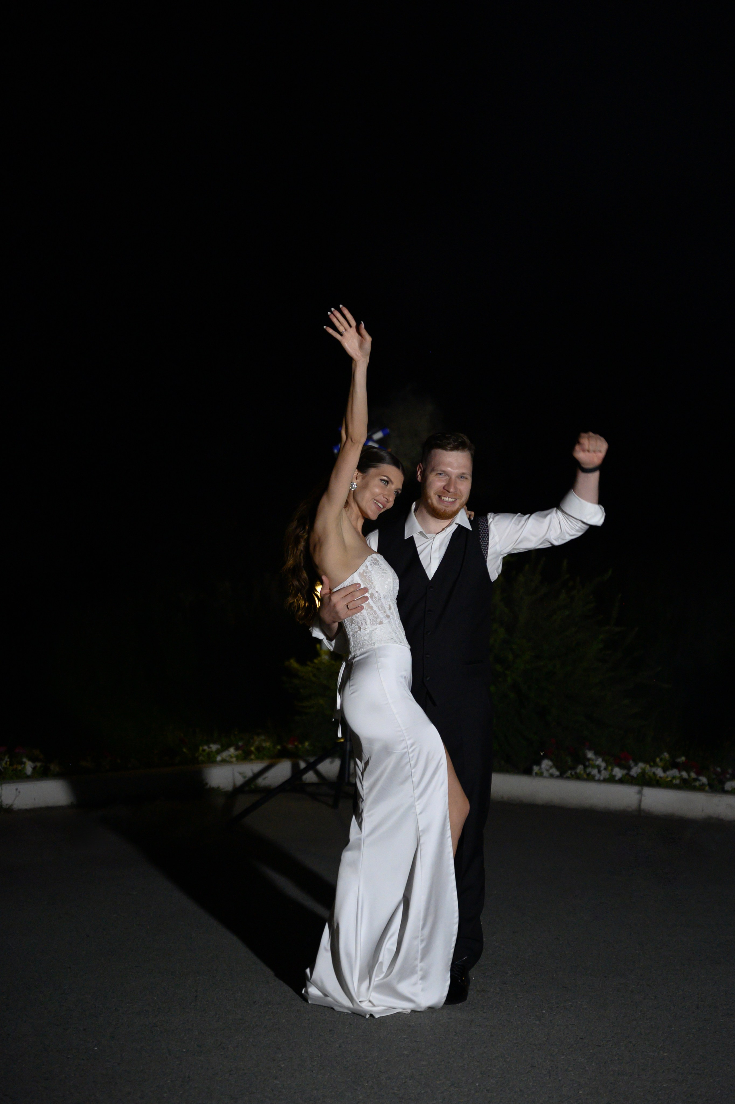 Женя & Марина, Загородная Свадьба на берегу озера. Свадебный фотограф Тюмень Анастасия Битная