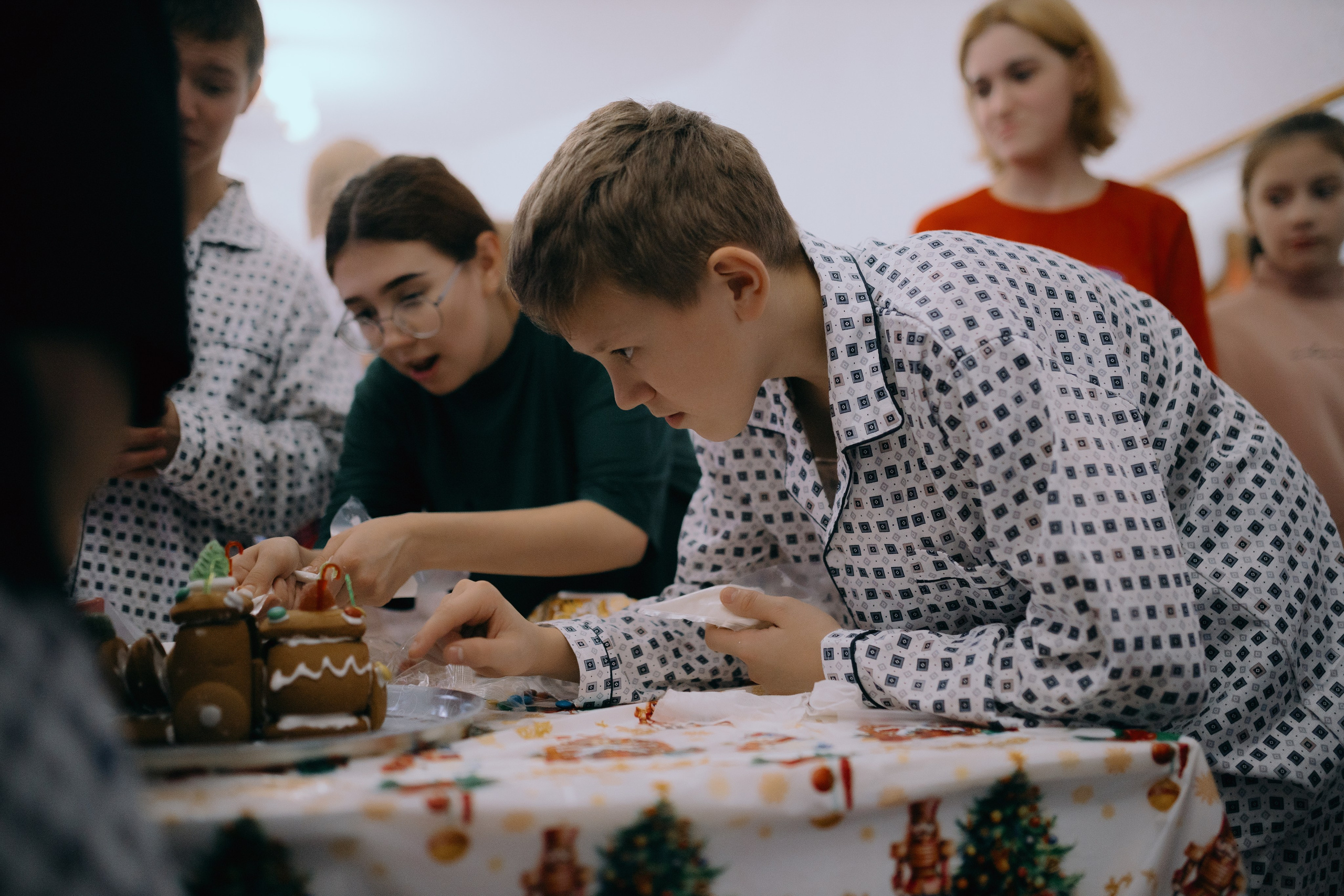 Пижамная вечеринка в школе-интернате № 5 // 27.12.2024. Денис Прохоров Фотограф в г. Магнитогорск