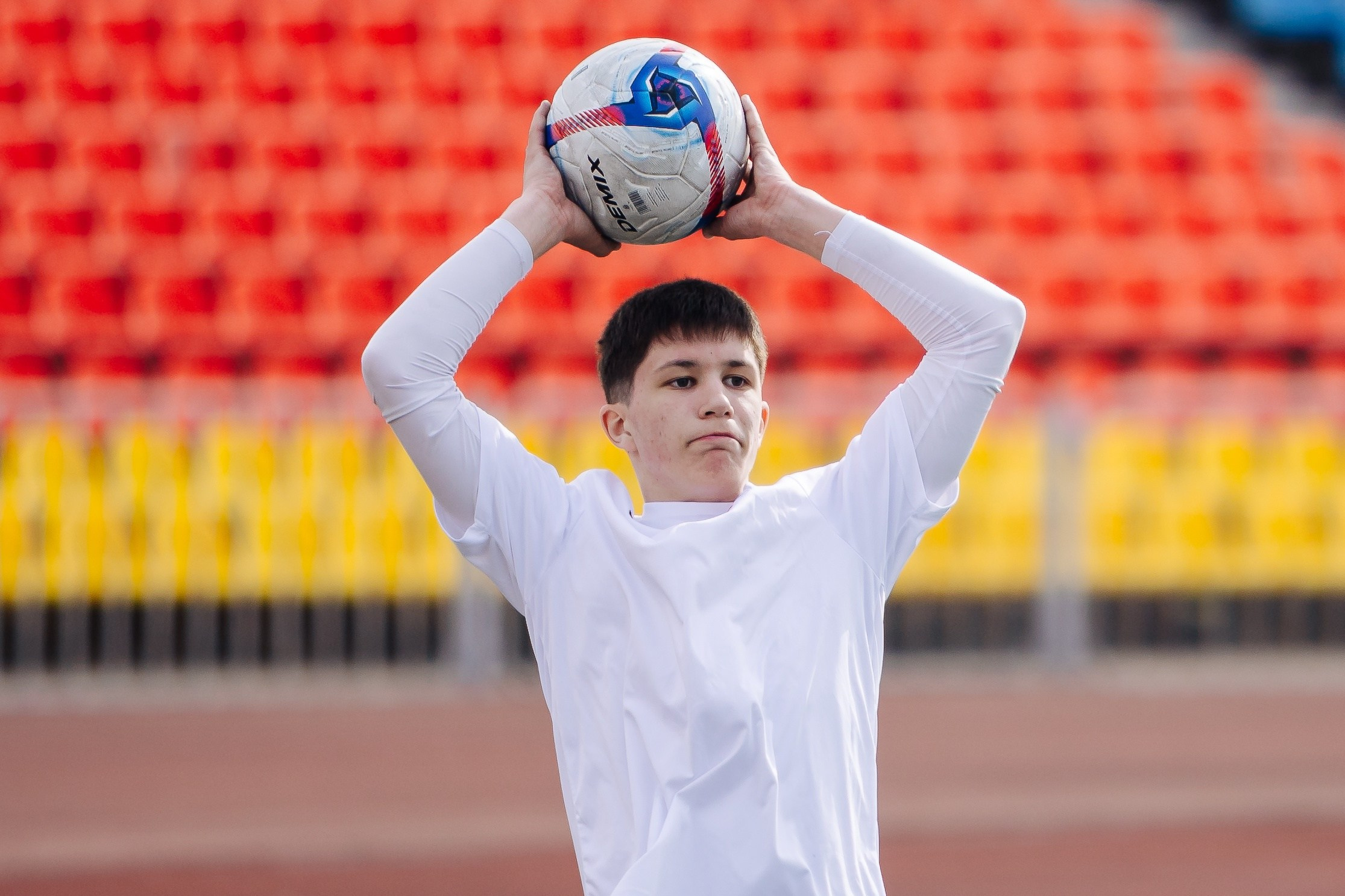 ФК «Металлург-Магнитогорск» vs ФК «ОСШ-Челябинск-М» // 05.04.25. Денис Прохоров Фотограф в г. Магнитогорск