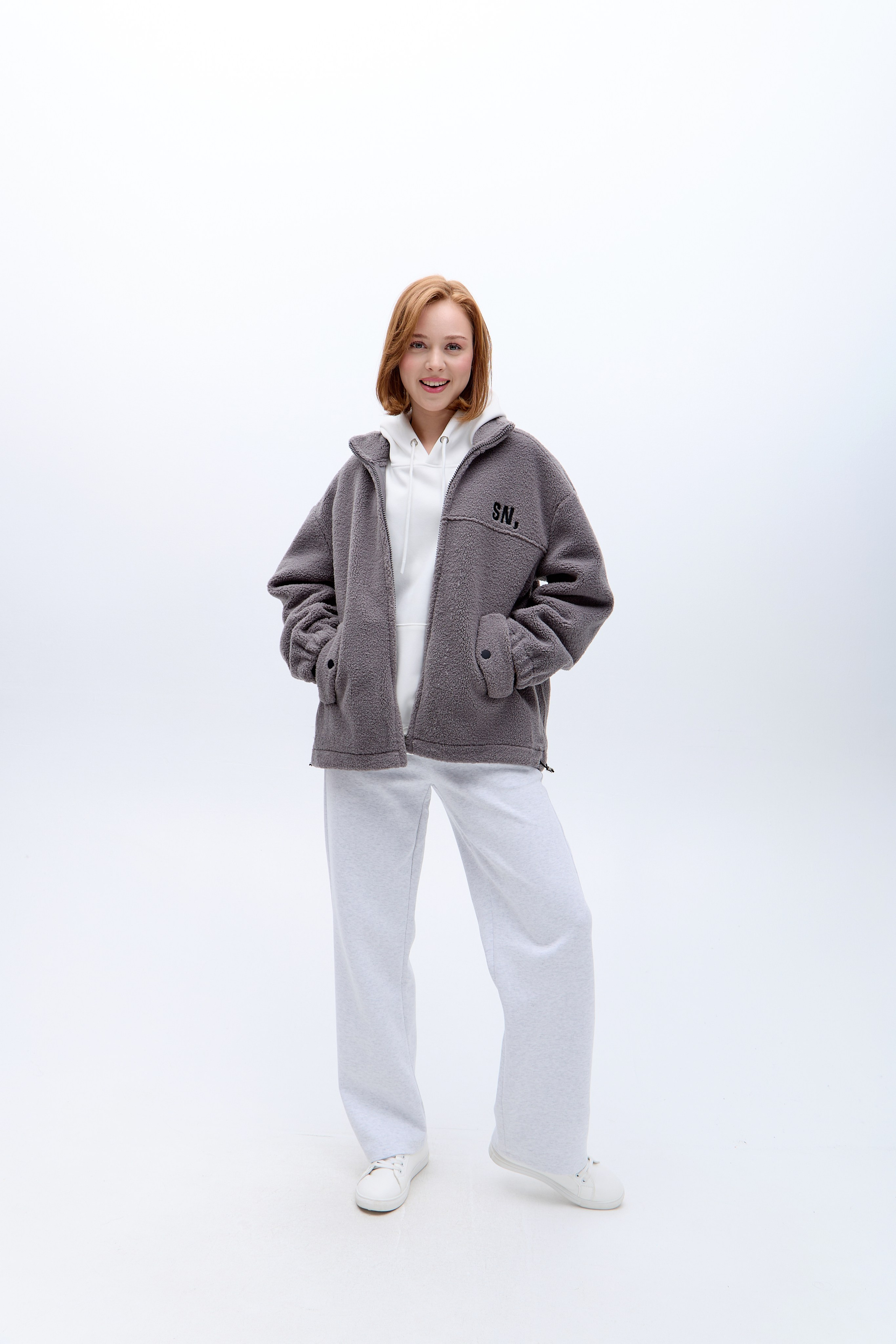 Съемка каталога в Краснодаре. Фотограф Руслан Потапов в Краснодаре