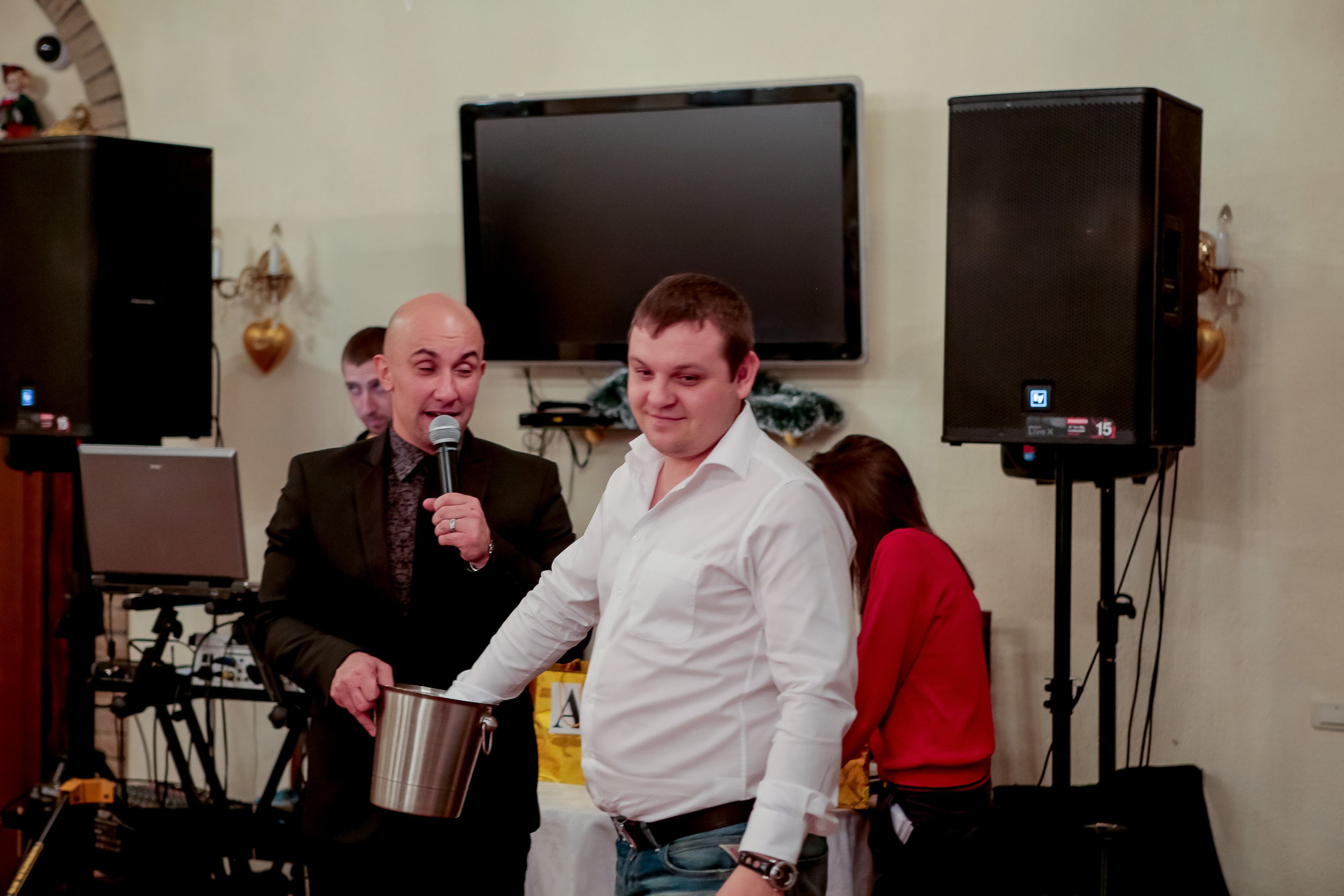 Корпоратив. Max Matvich and Victoria Basova are professionals in their field