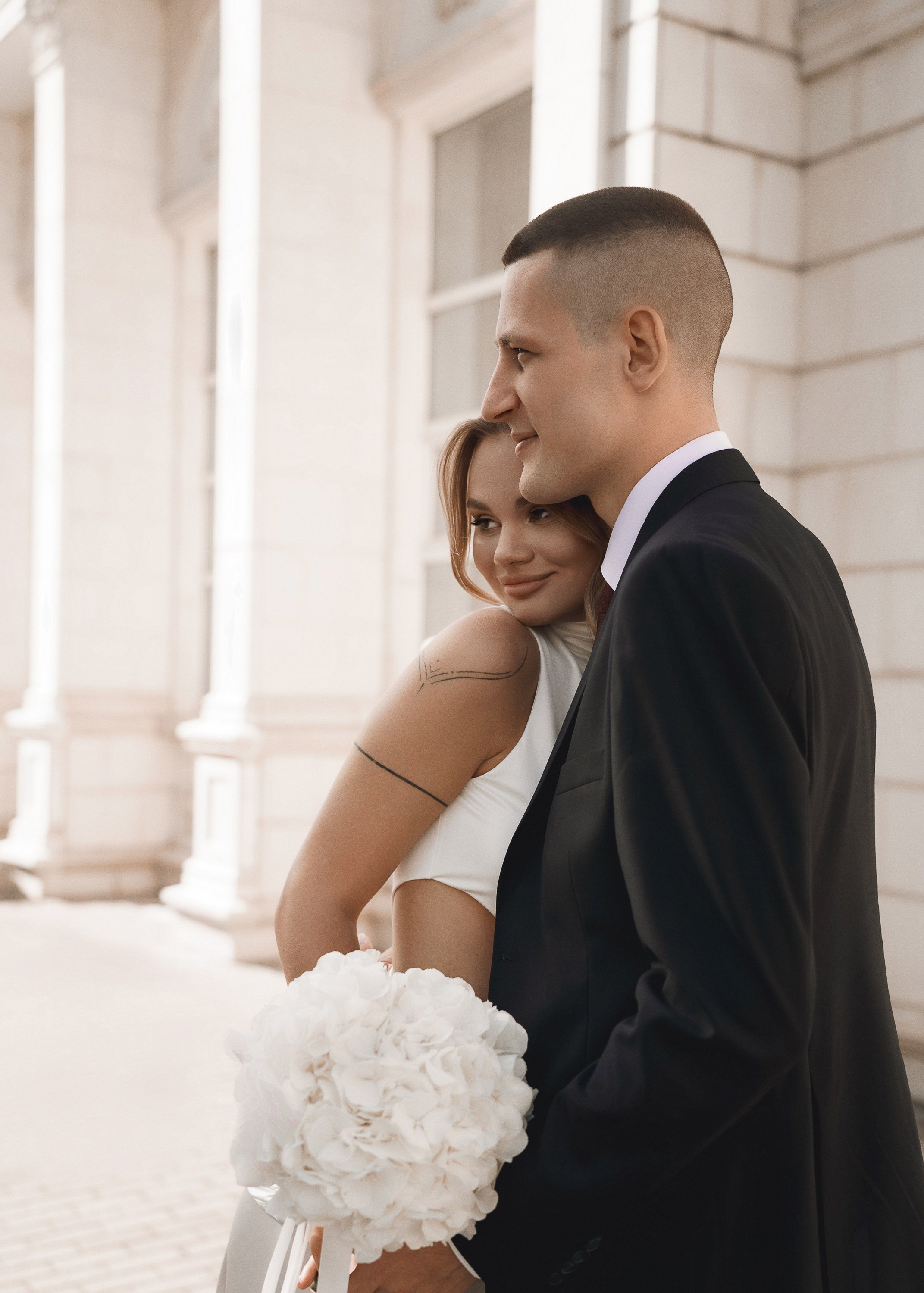 ПОЛИНА И ВЛАДИМИР. Женский портрет