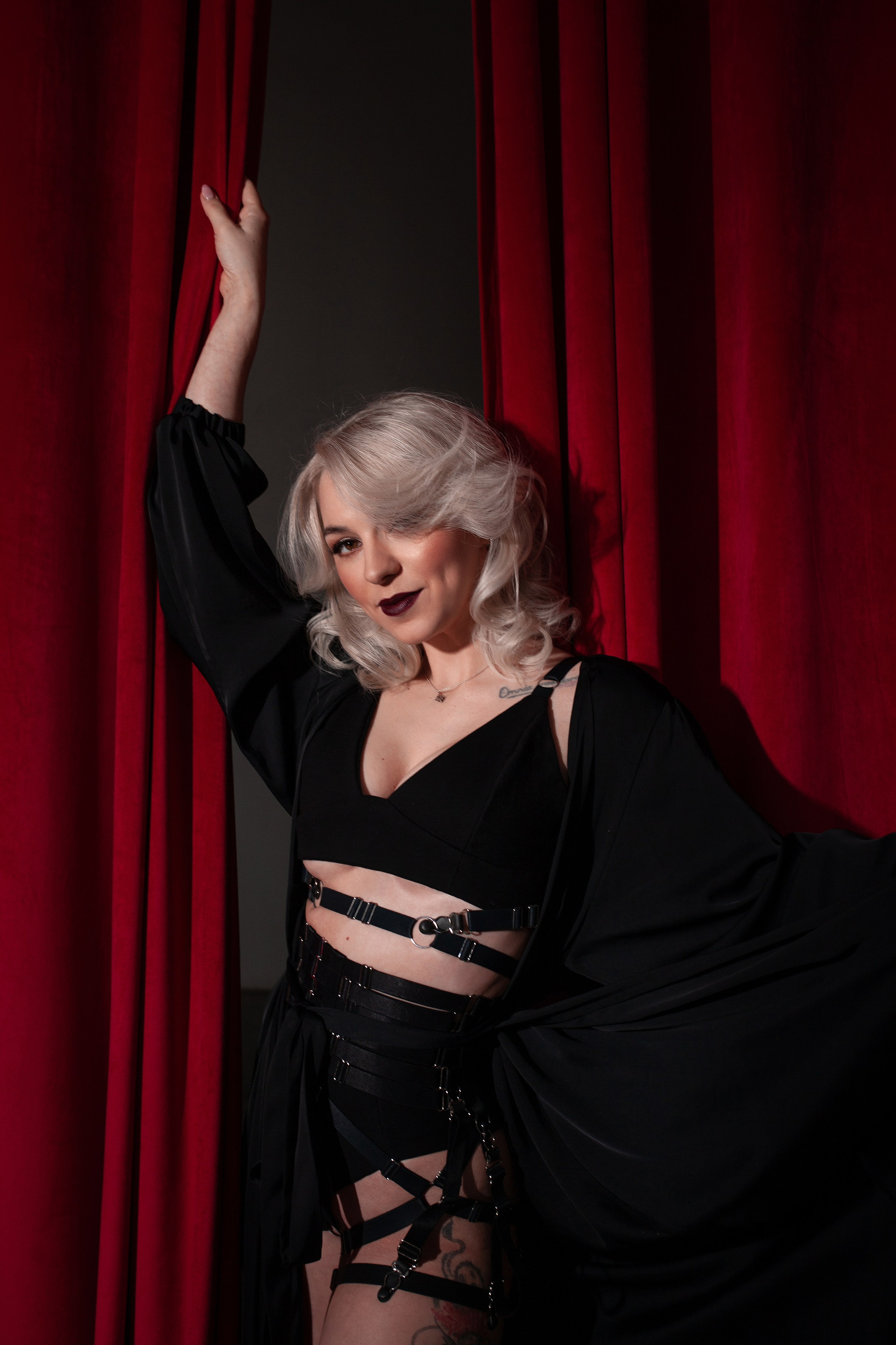 Dear Iris. Лиза Бродская — фотограф в Москве