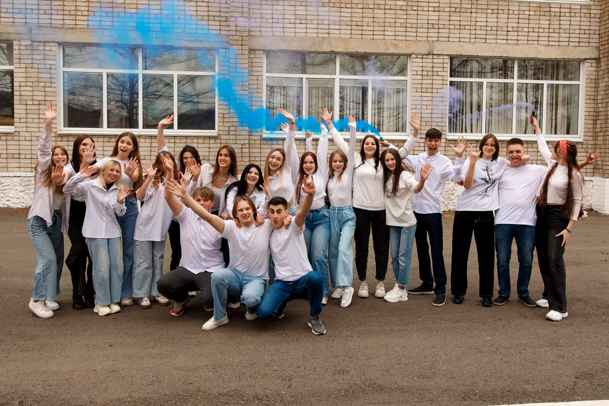 11 класс с. Барабаш. Фотограф Любовь Корниенко, Примоский край