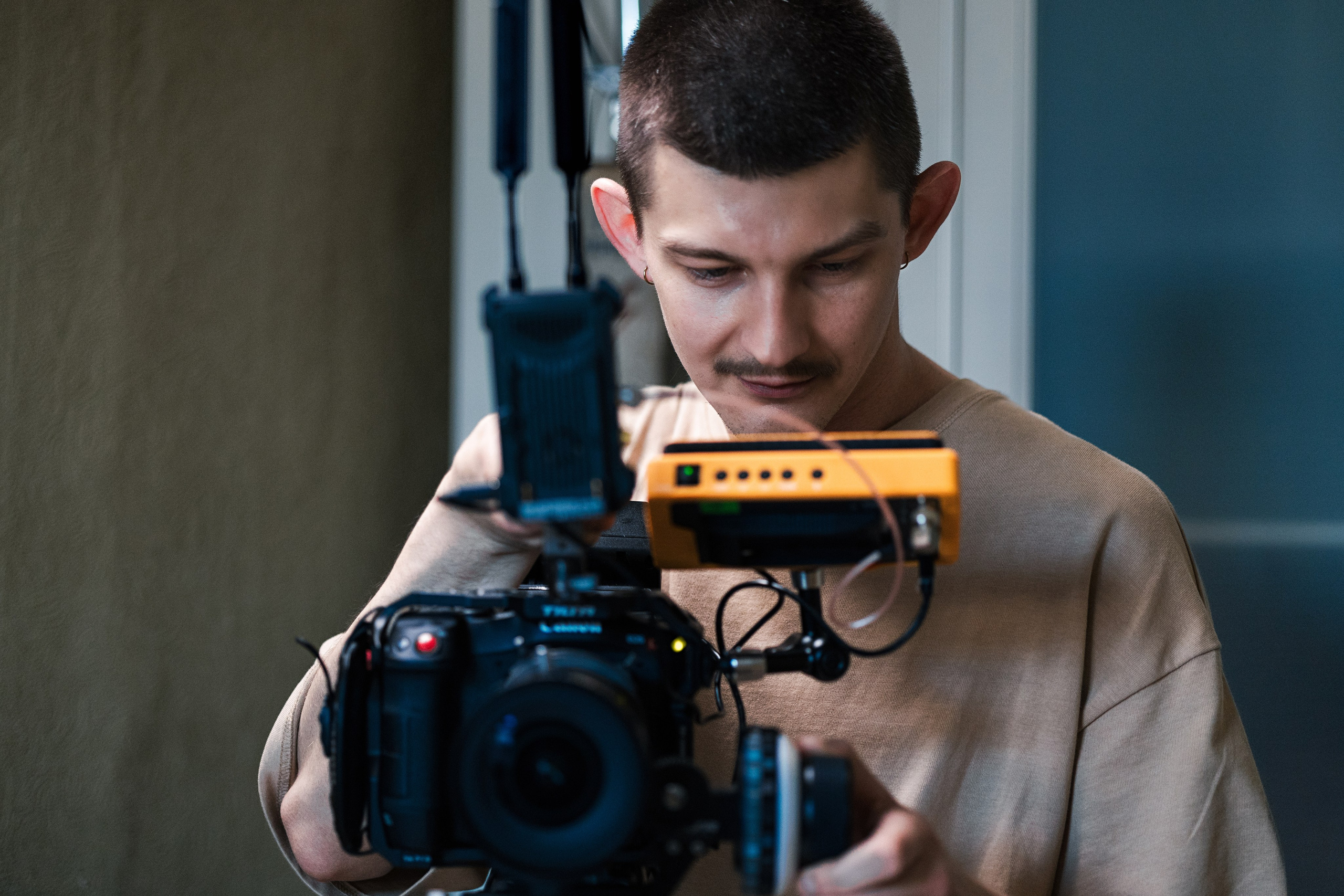 Бэкстейдж фотосъемка в СПб | Закулисье видеоклипов и творческих проектов