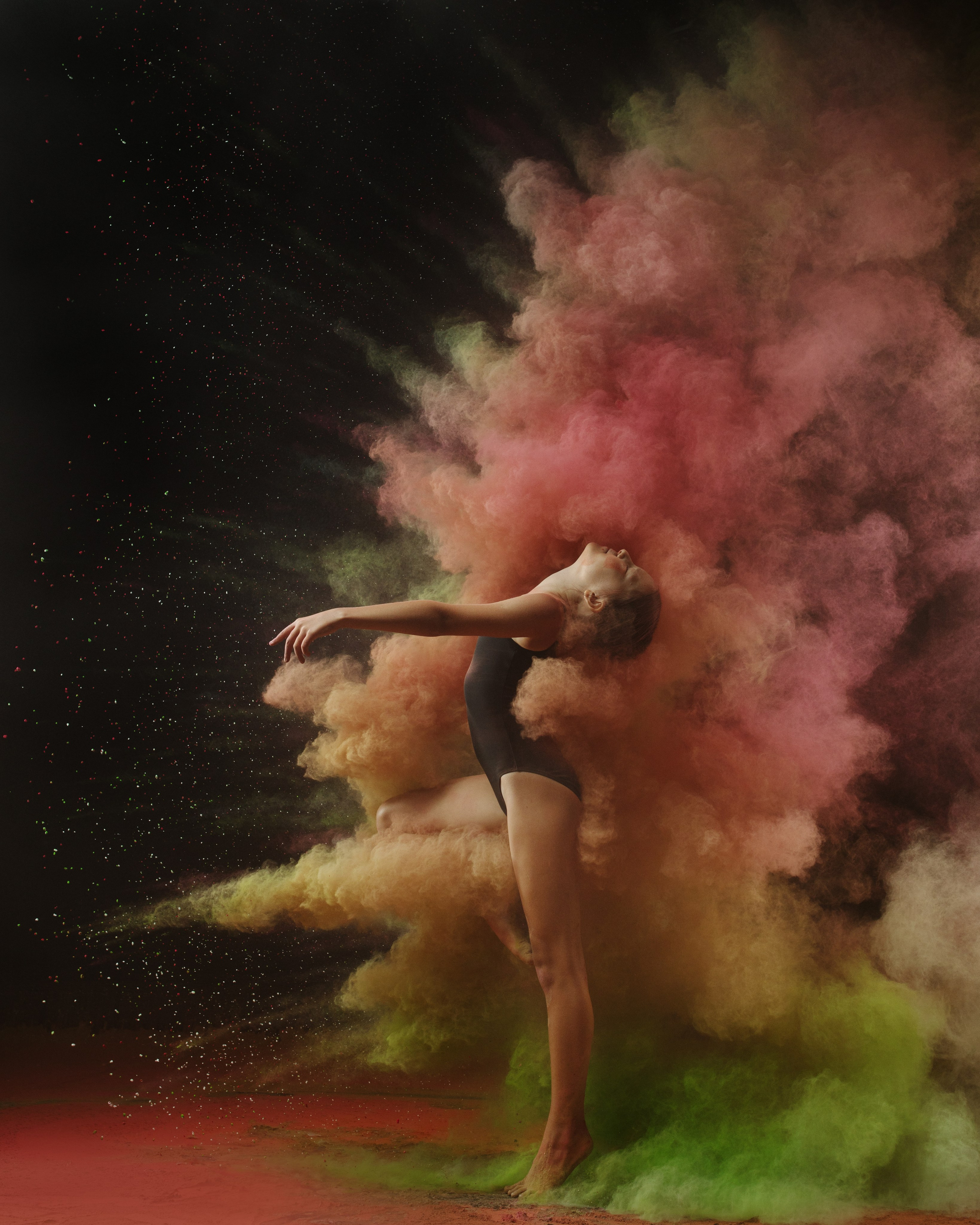 Клуб художественной гимнастики «Отрада». Съемка с мукой. Спортивный и детский фотограф в Москве, Калининграде