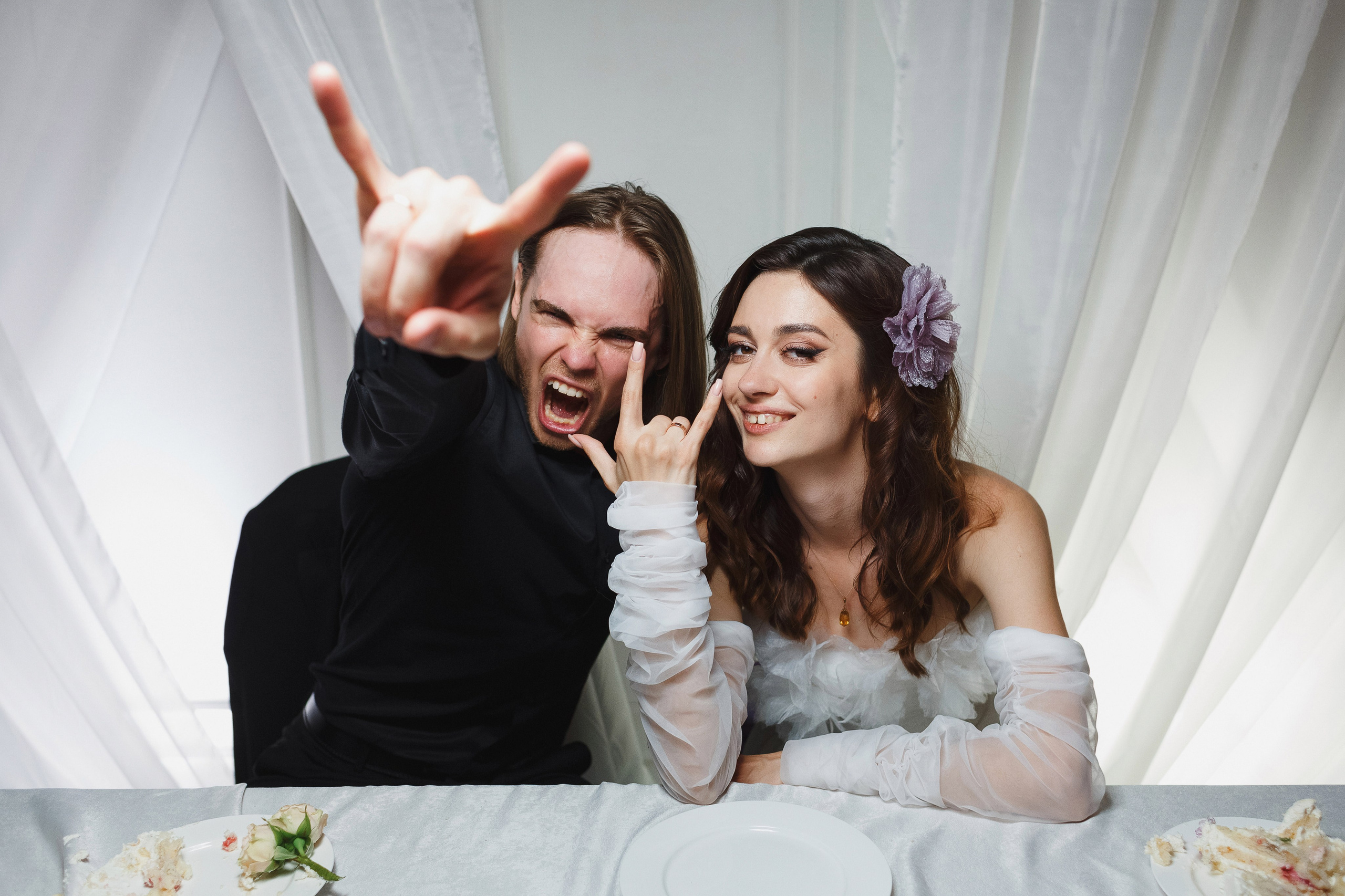 Свадебная фотосессия Михаила и Валерии на Чеховской набережной. Свадебный и семейный фотограф в Таганроге Бакарюк Антон